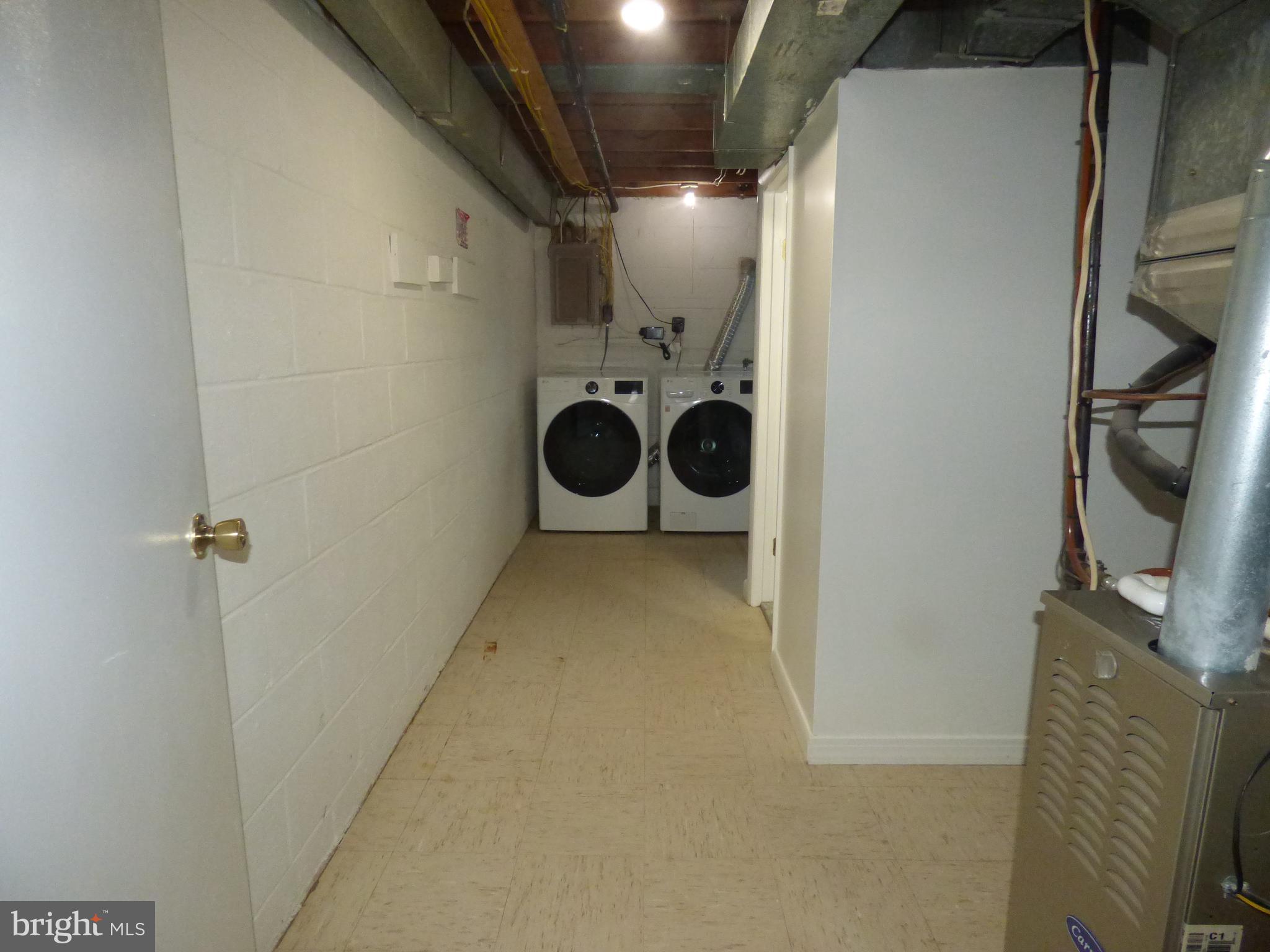 MUNSON HILL - Residential