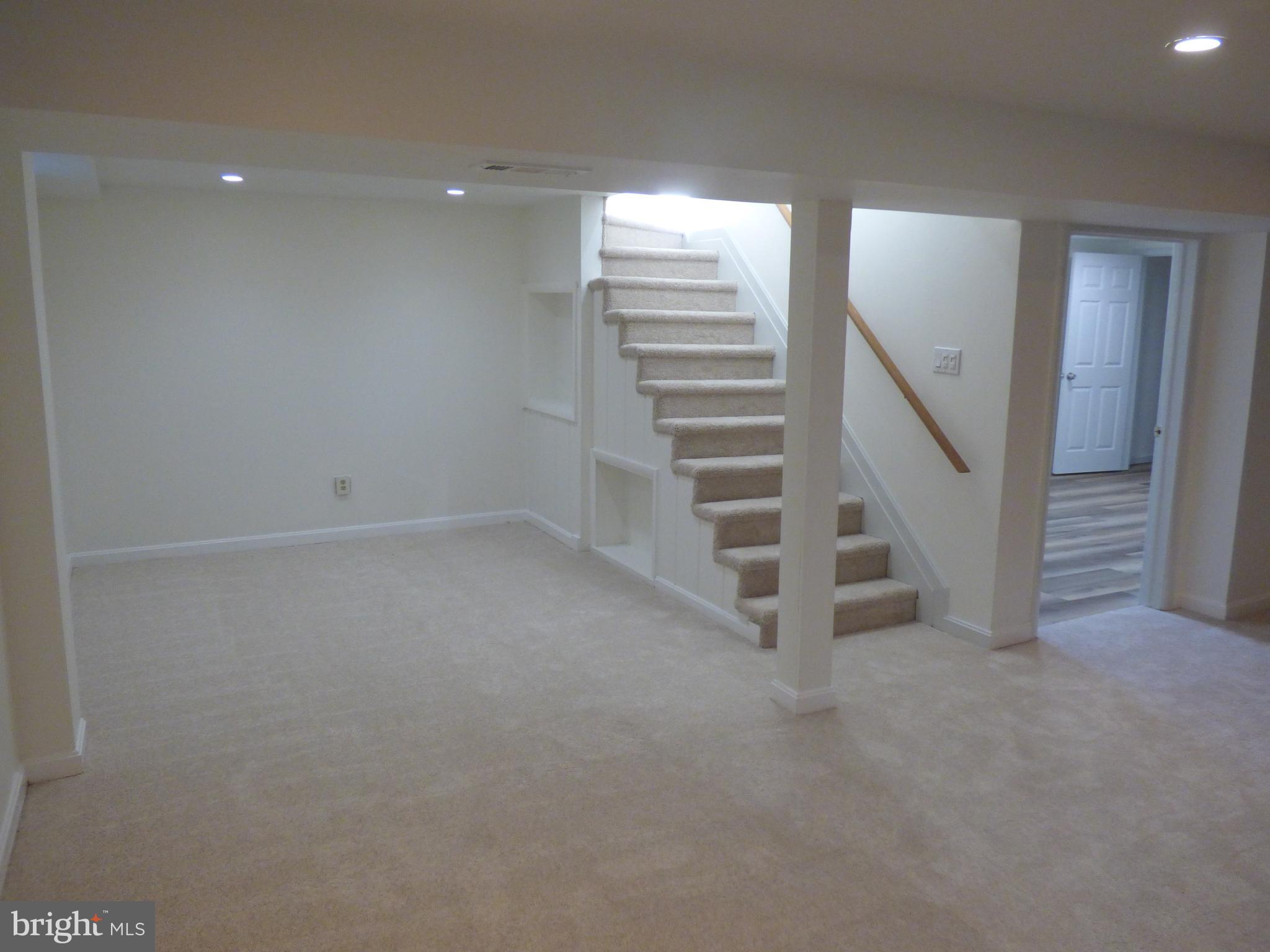 MUNSON HILL - Residential