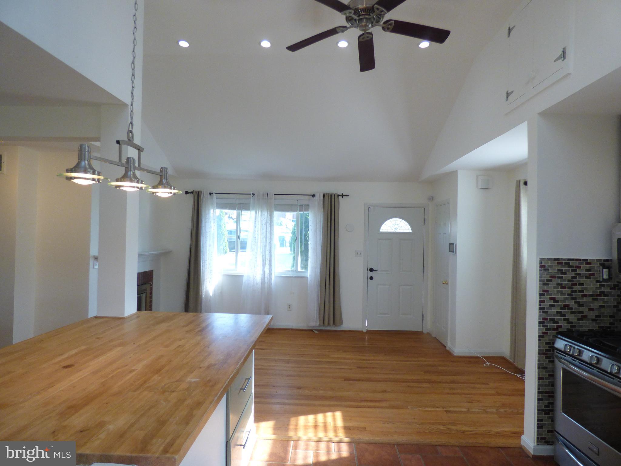 MUNSON HILL - Residential