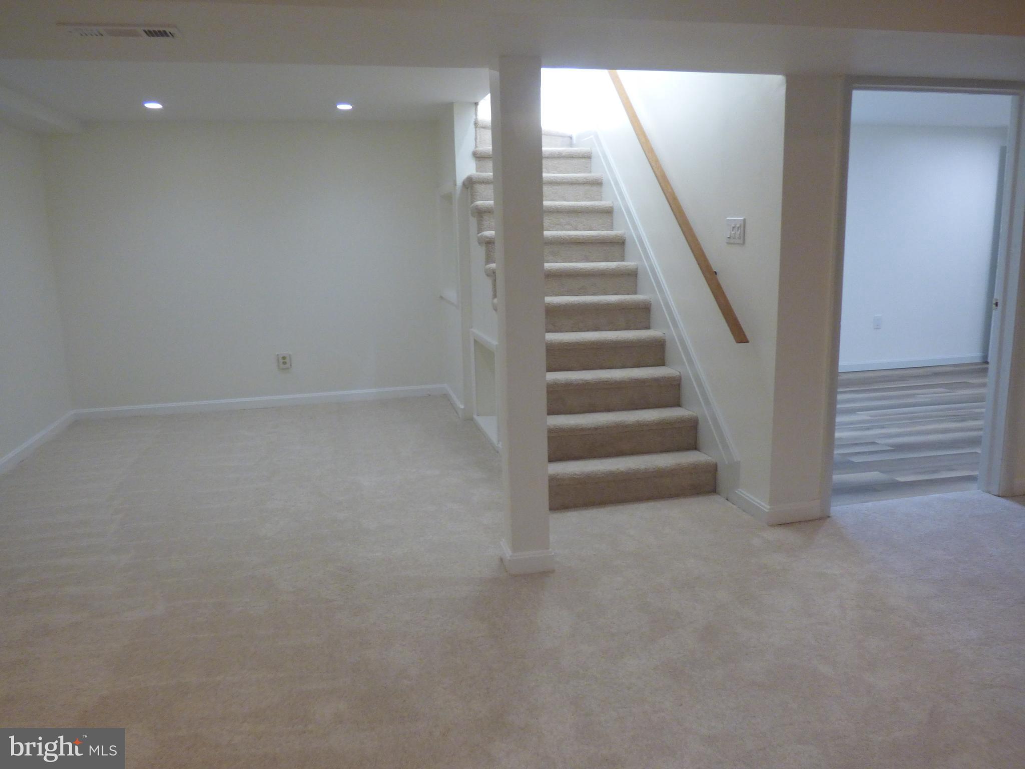 MUNSON HILL - Residential