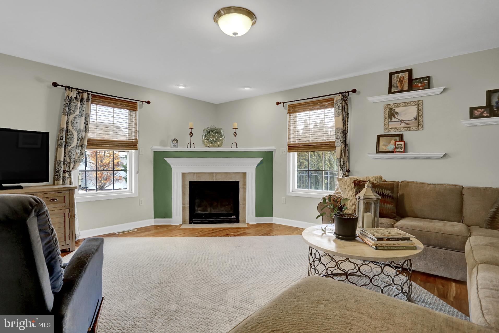 SHADOW RIDGE - Residential