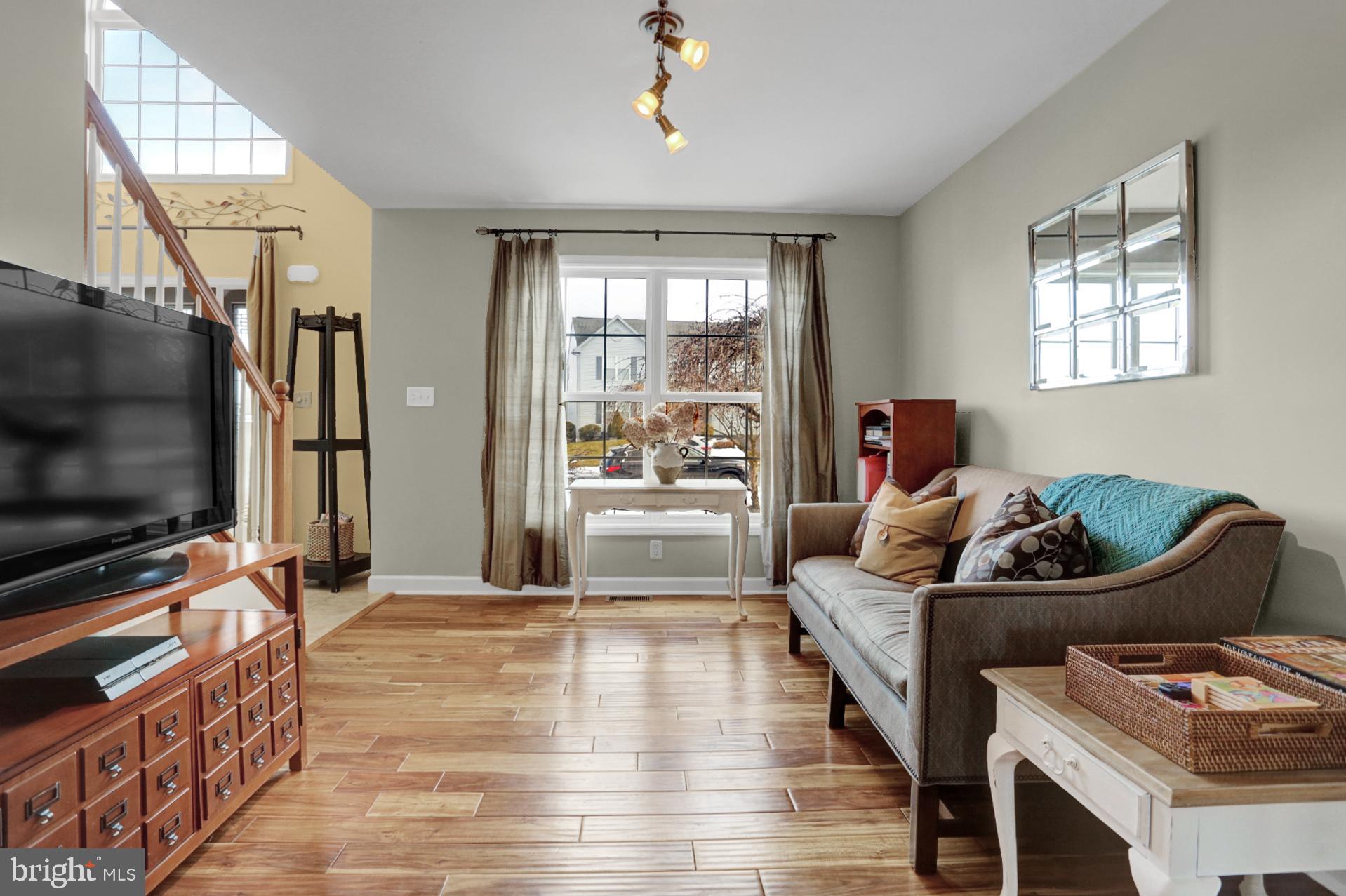 SHADOW RIDGE - Residential