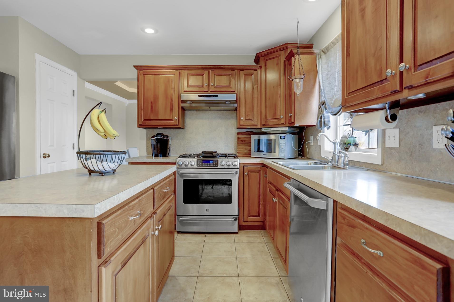 SHADOW RIDGE - Residential