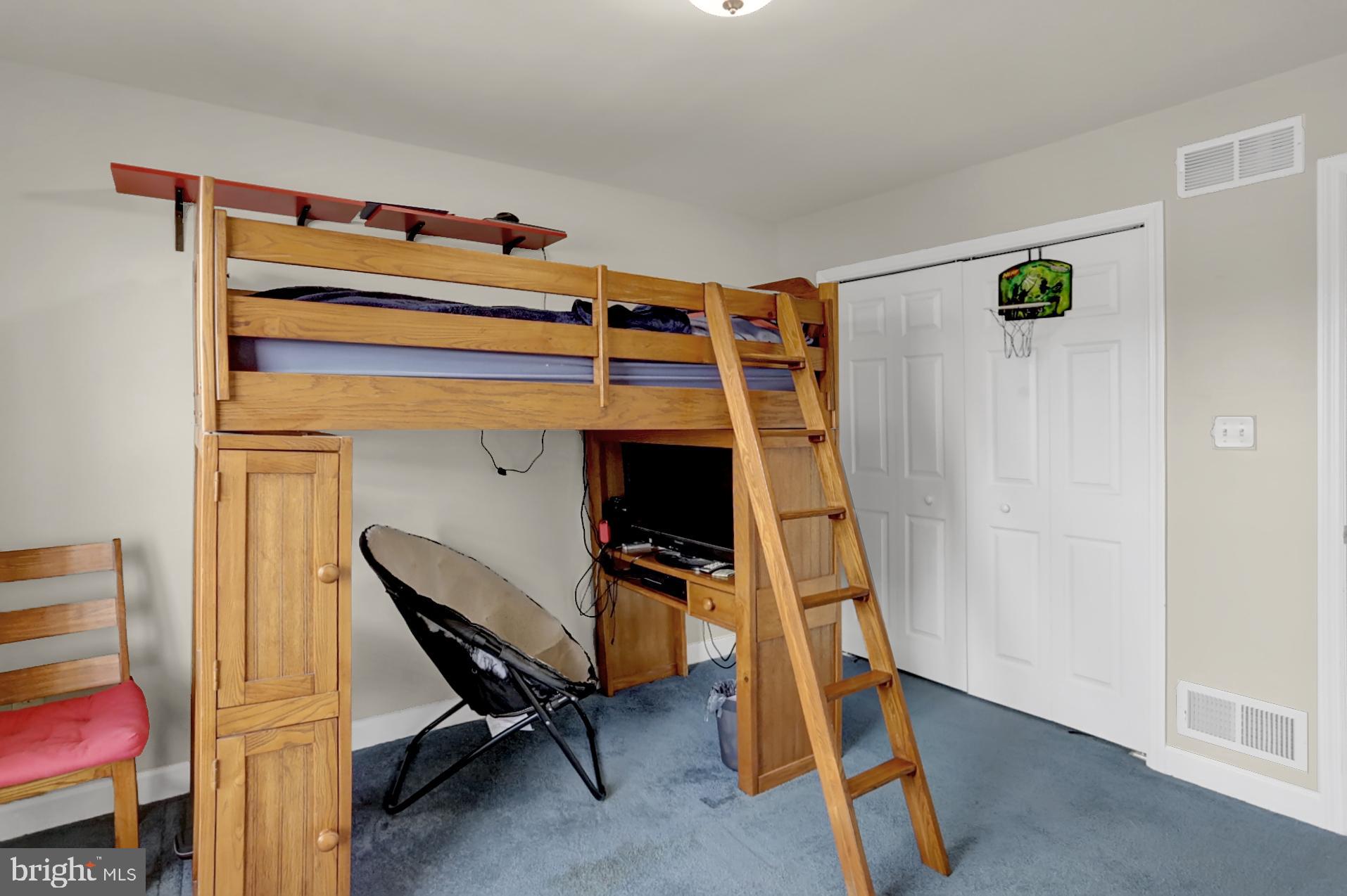 SHADOW RIDGE - Residential