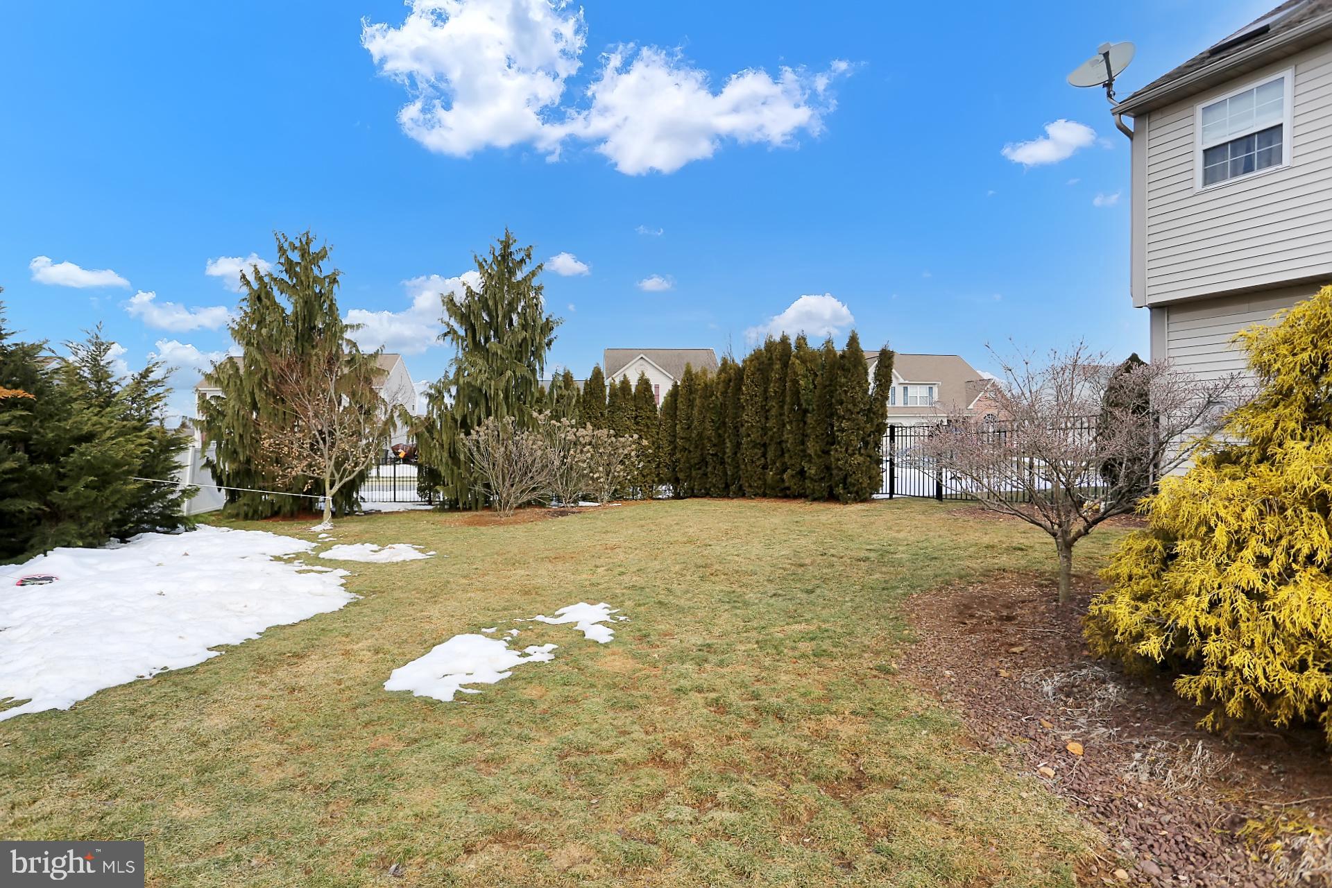 SHADOW RIDGE - Residential