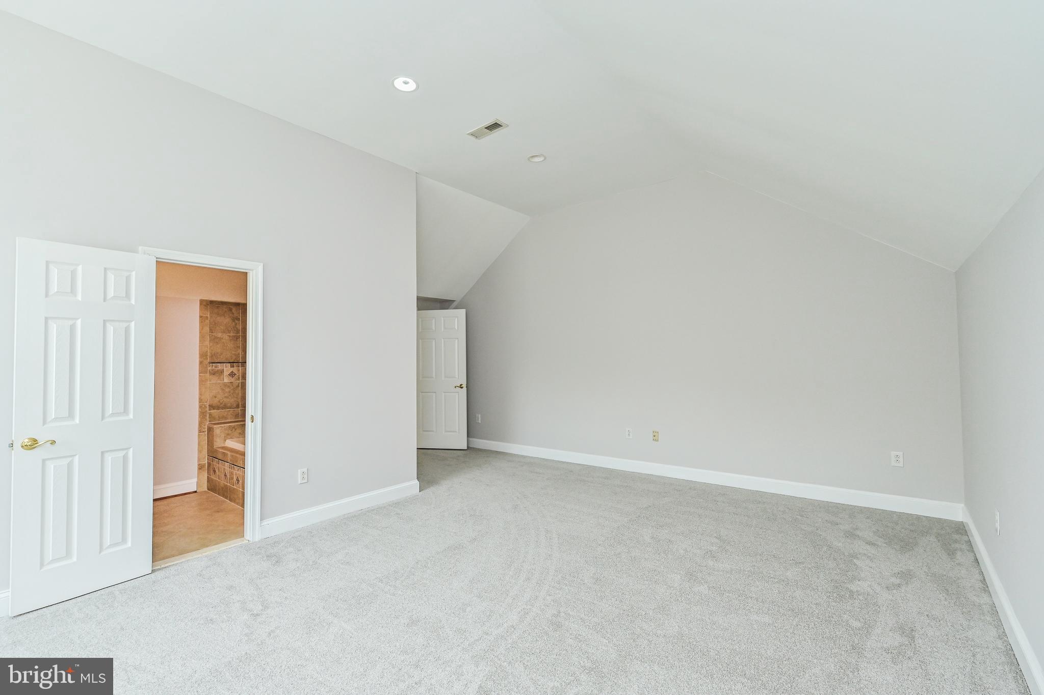 INDIAN SPRING - Residential