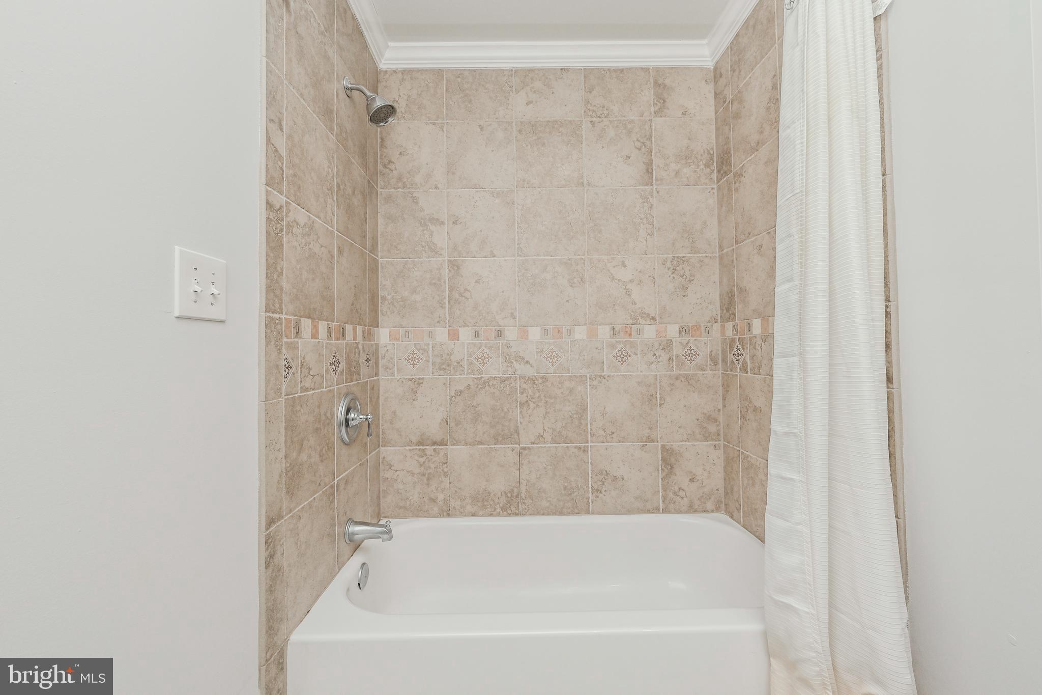 INDIAN SPRING - Residential