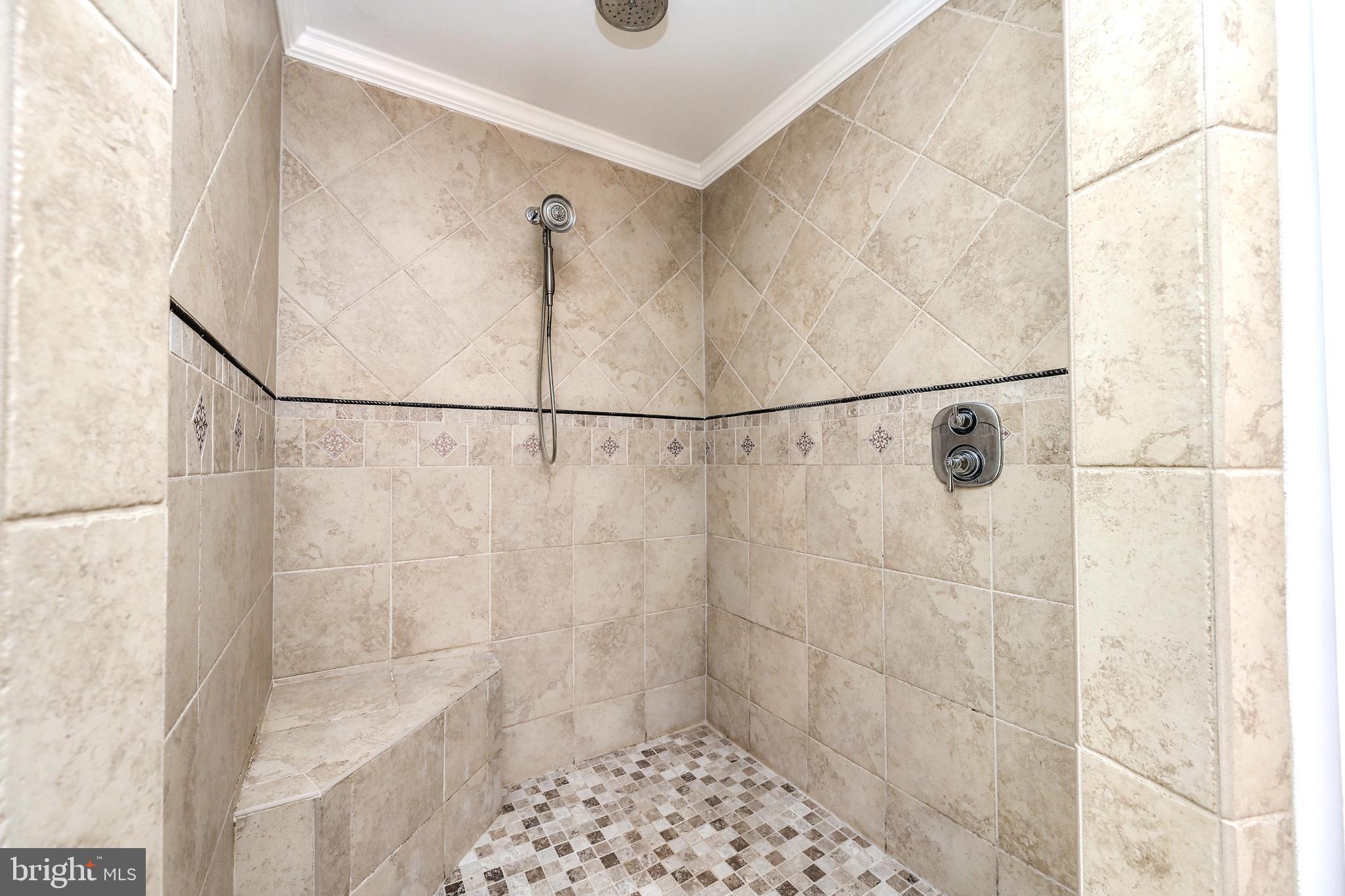 INDIAN SPRING - Residential