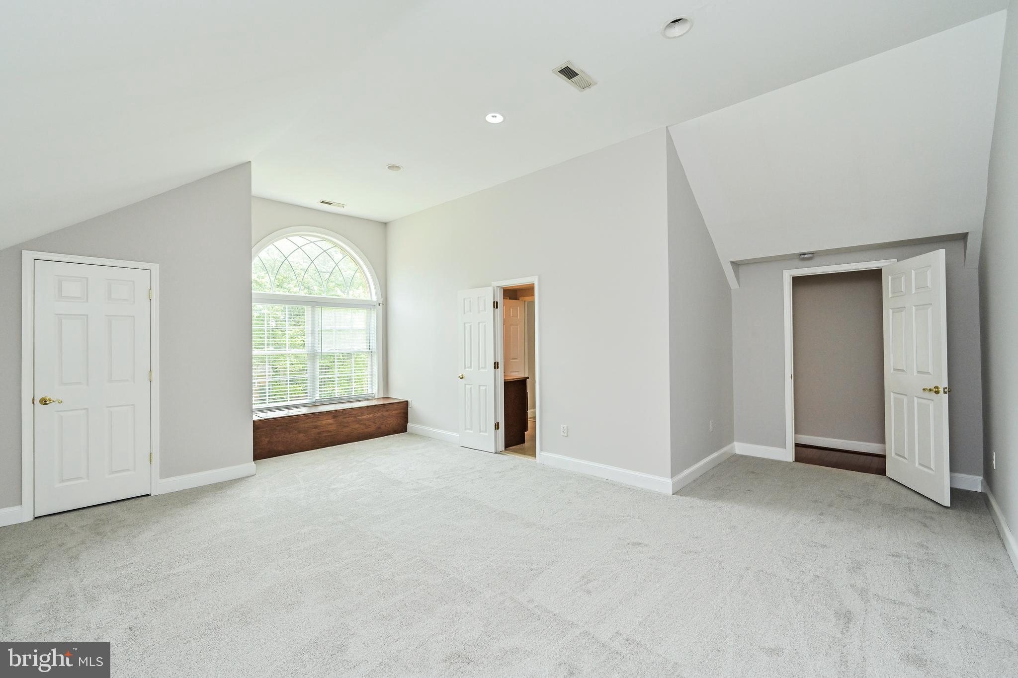 INDIAN SPRING - Residential