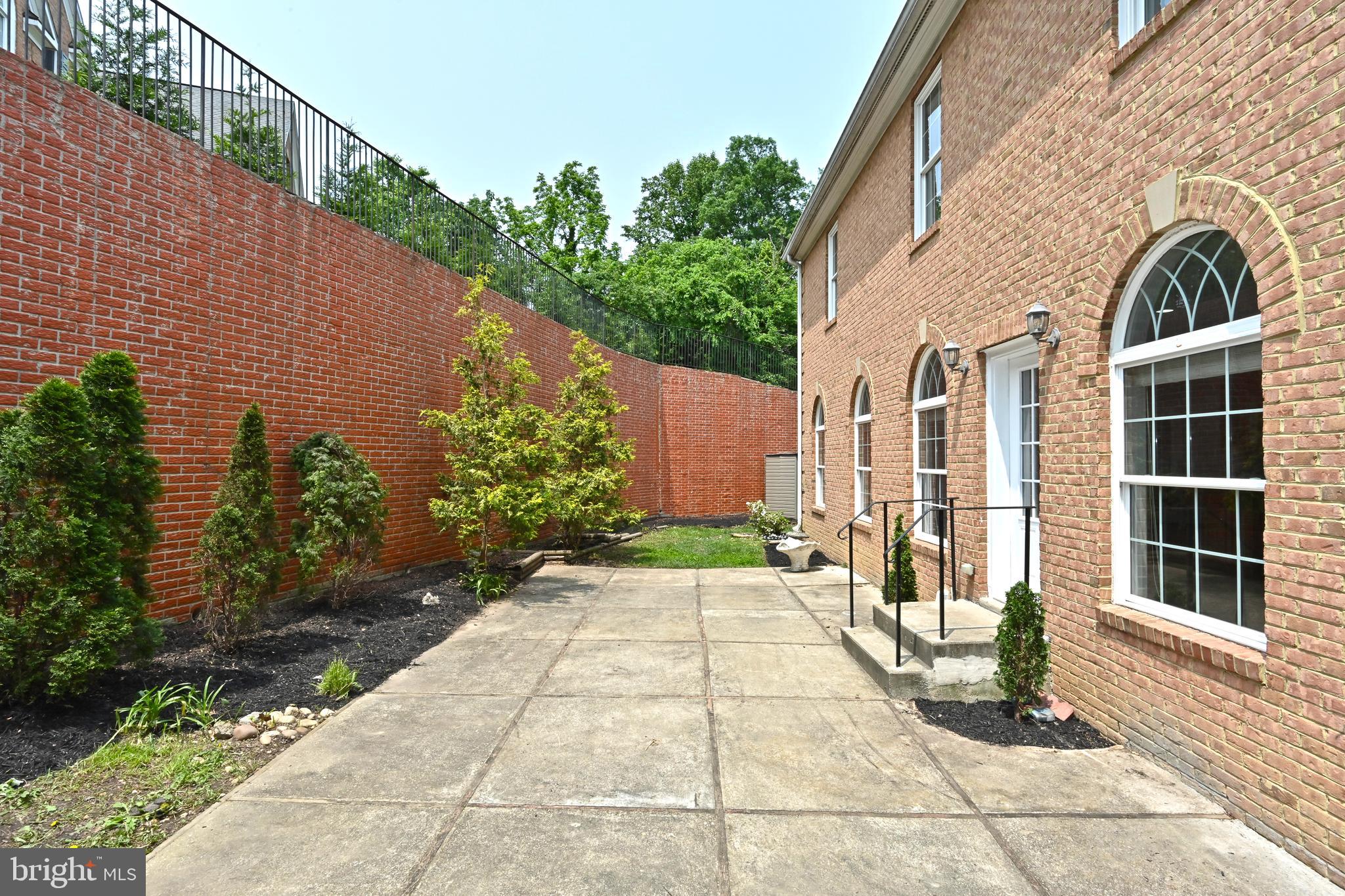 INDIAN SPRING - Residential