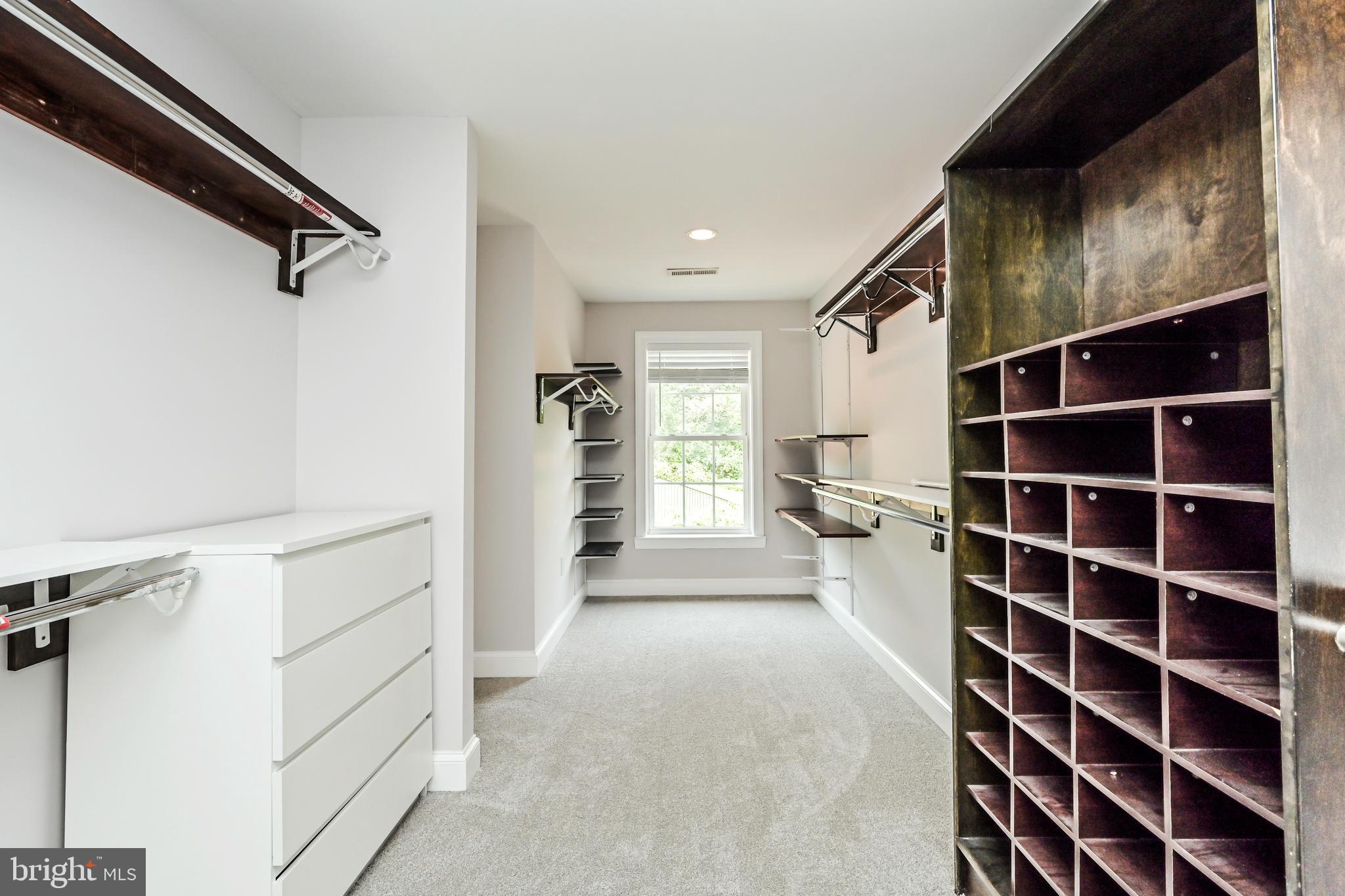 INDIAN SPRING - Residential