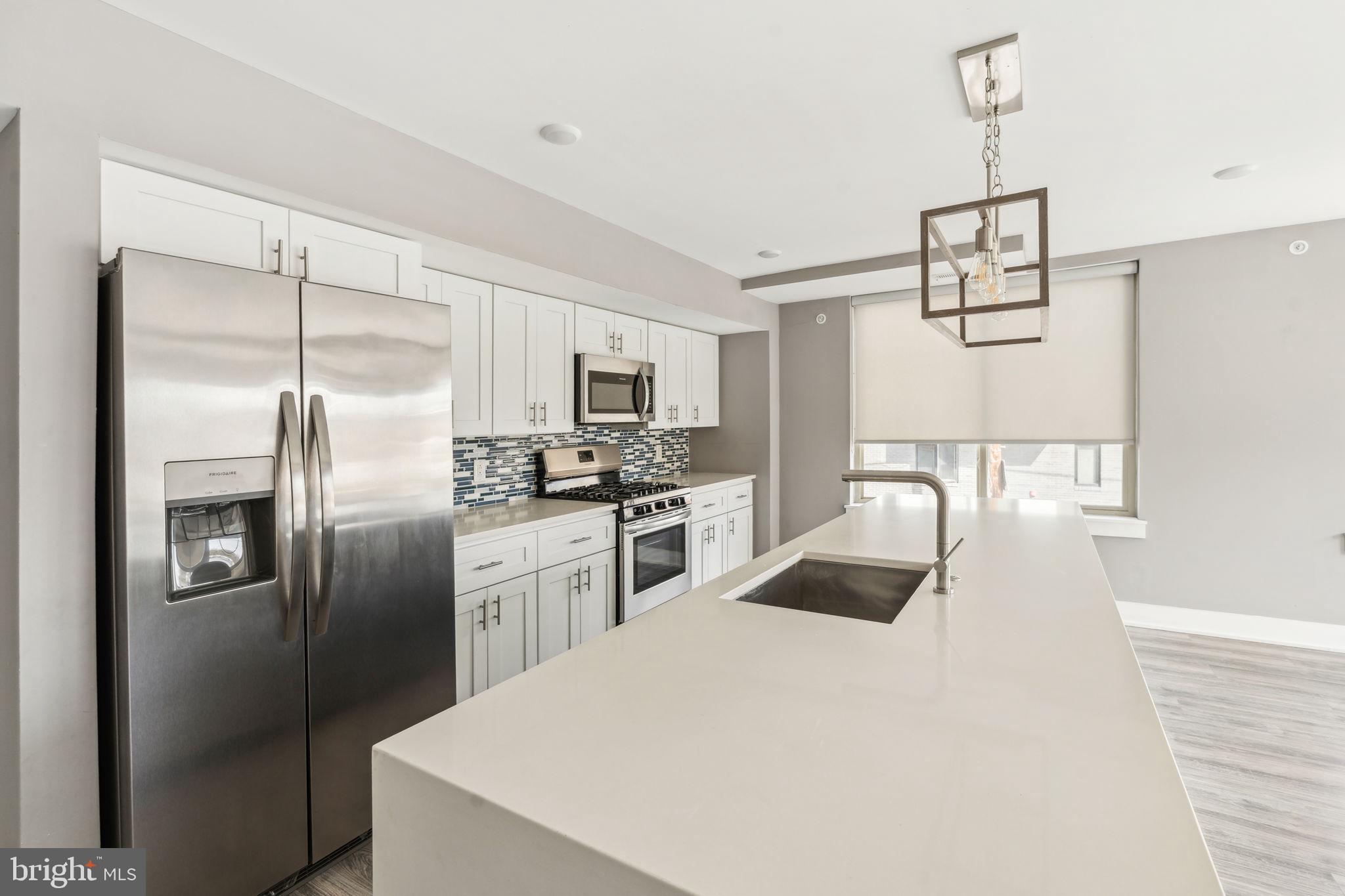 OLDE KENSINGTON - Residential Lease