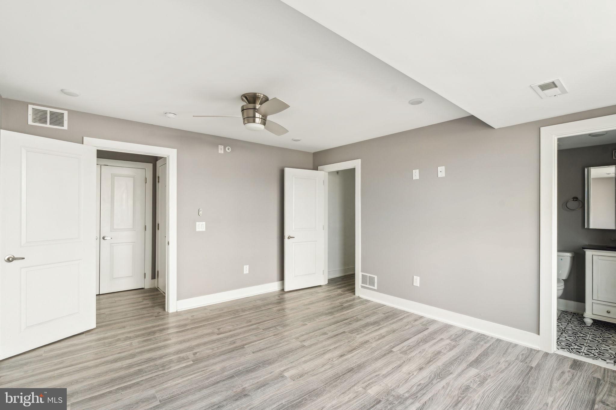 OLDE KENSINGTON - Residential Lease