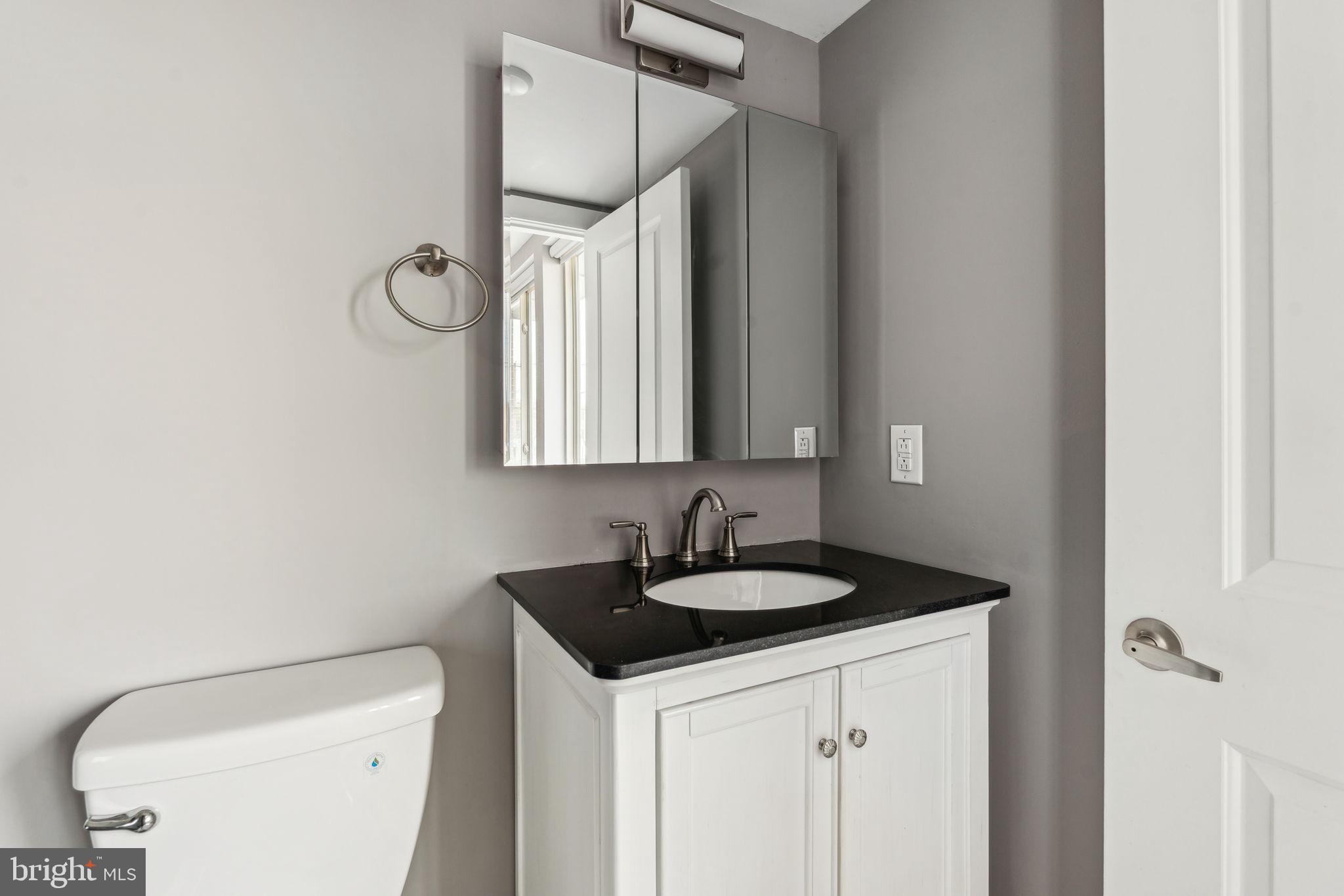 OLDE KENSINGTON - Residential Lease