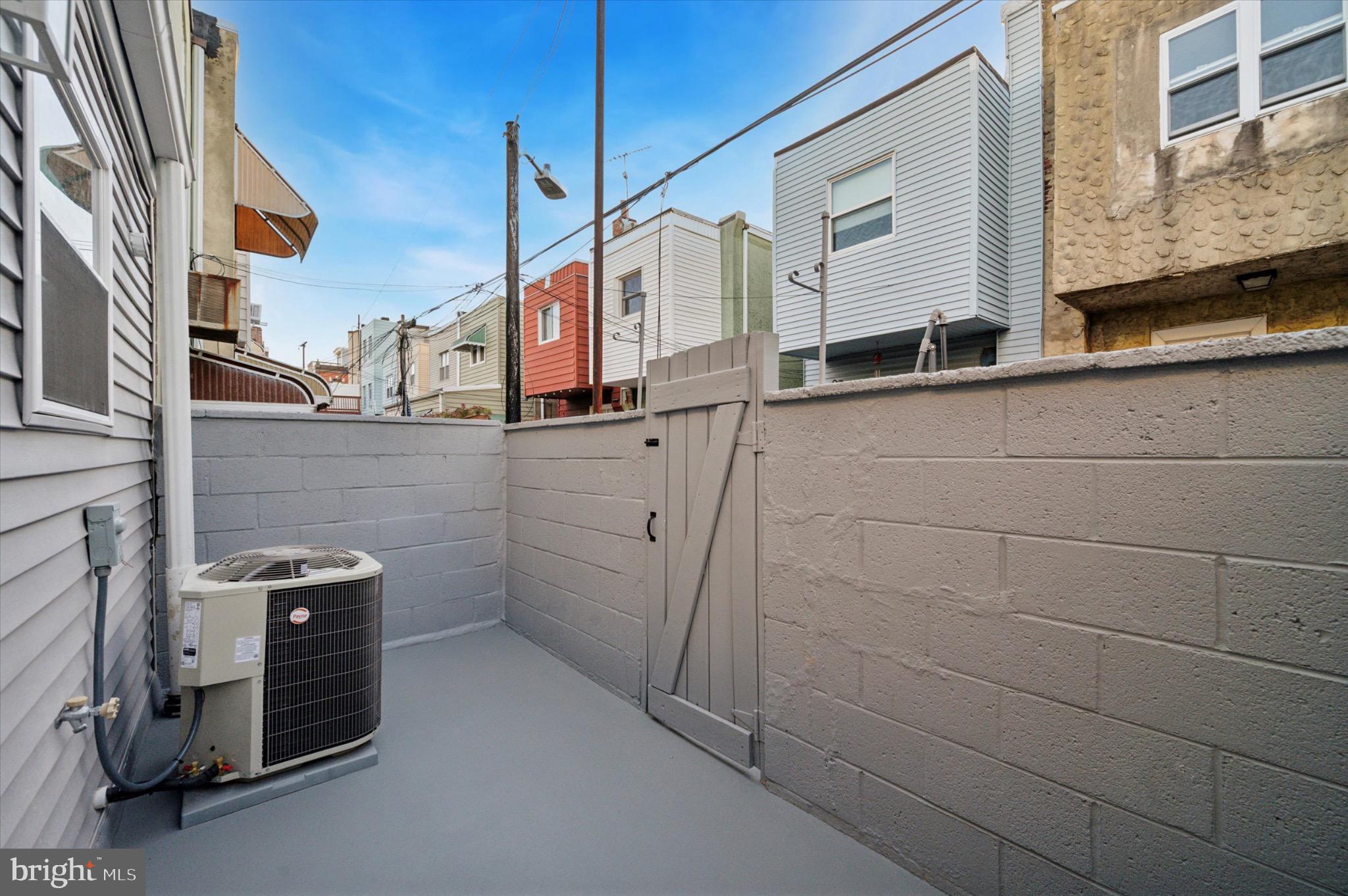 PHILADELPHIA (SOUTH) - Residential