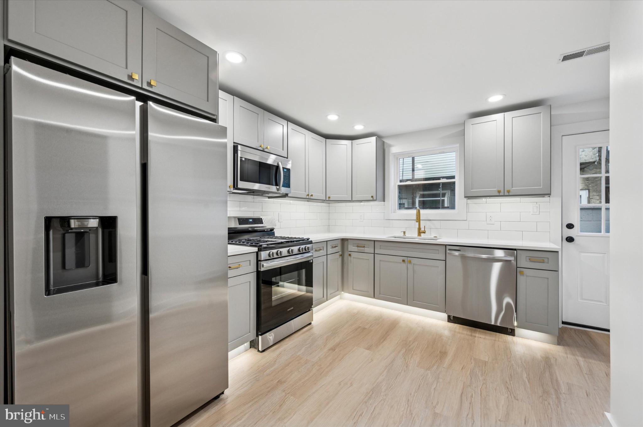 PHILADELPHIA (SOUTH) - Residential