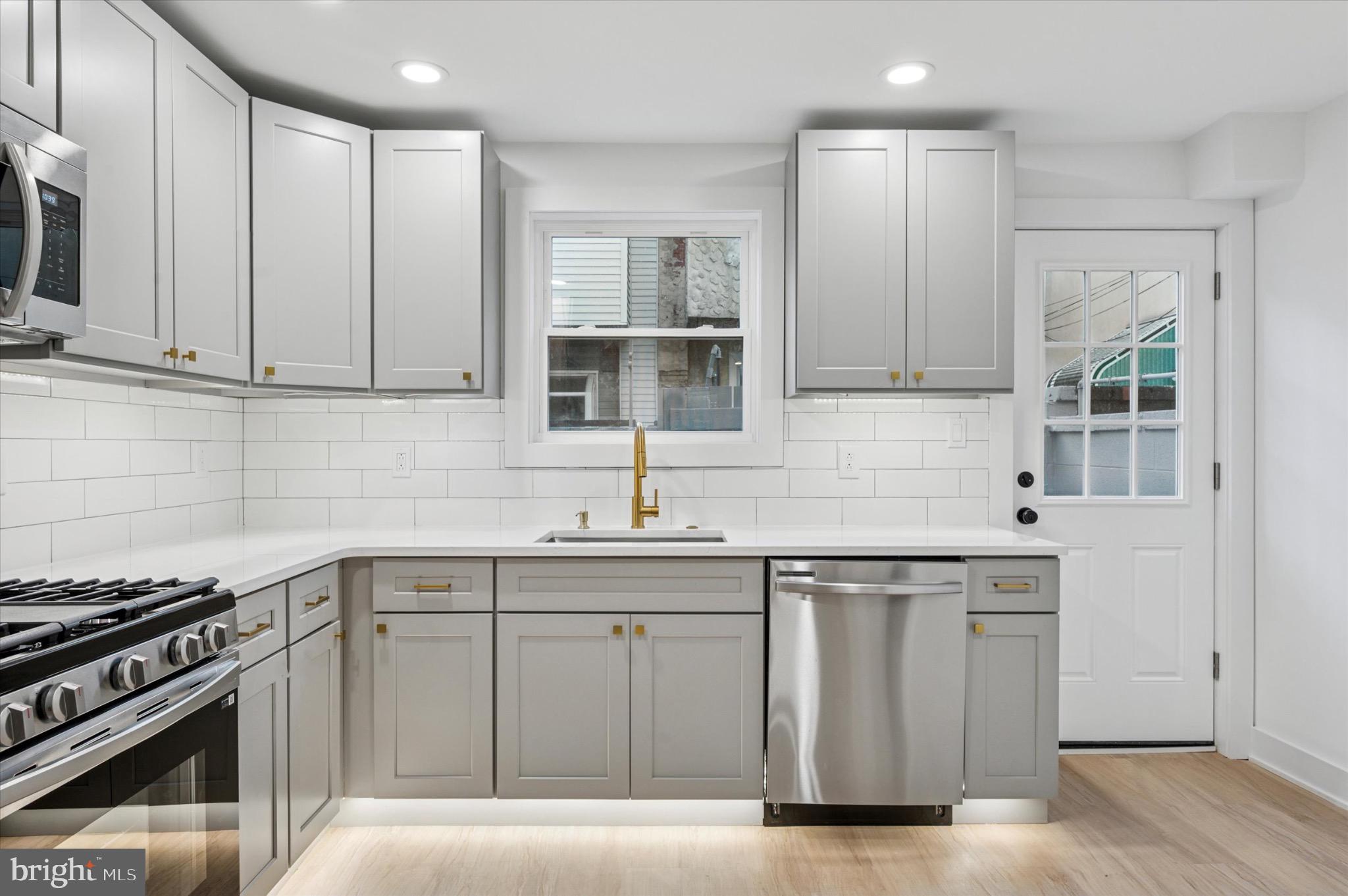 PHILADELPHIA (SOUTH) - Residential