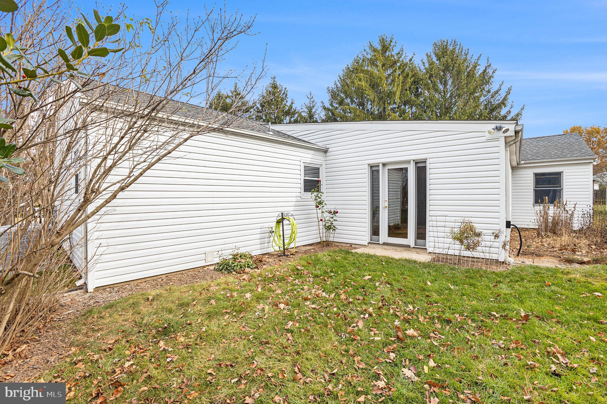 KIMBERLY KNOLL - Residential