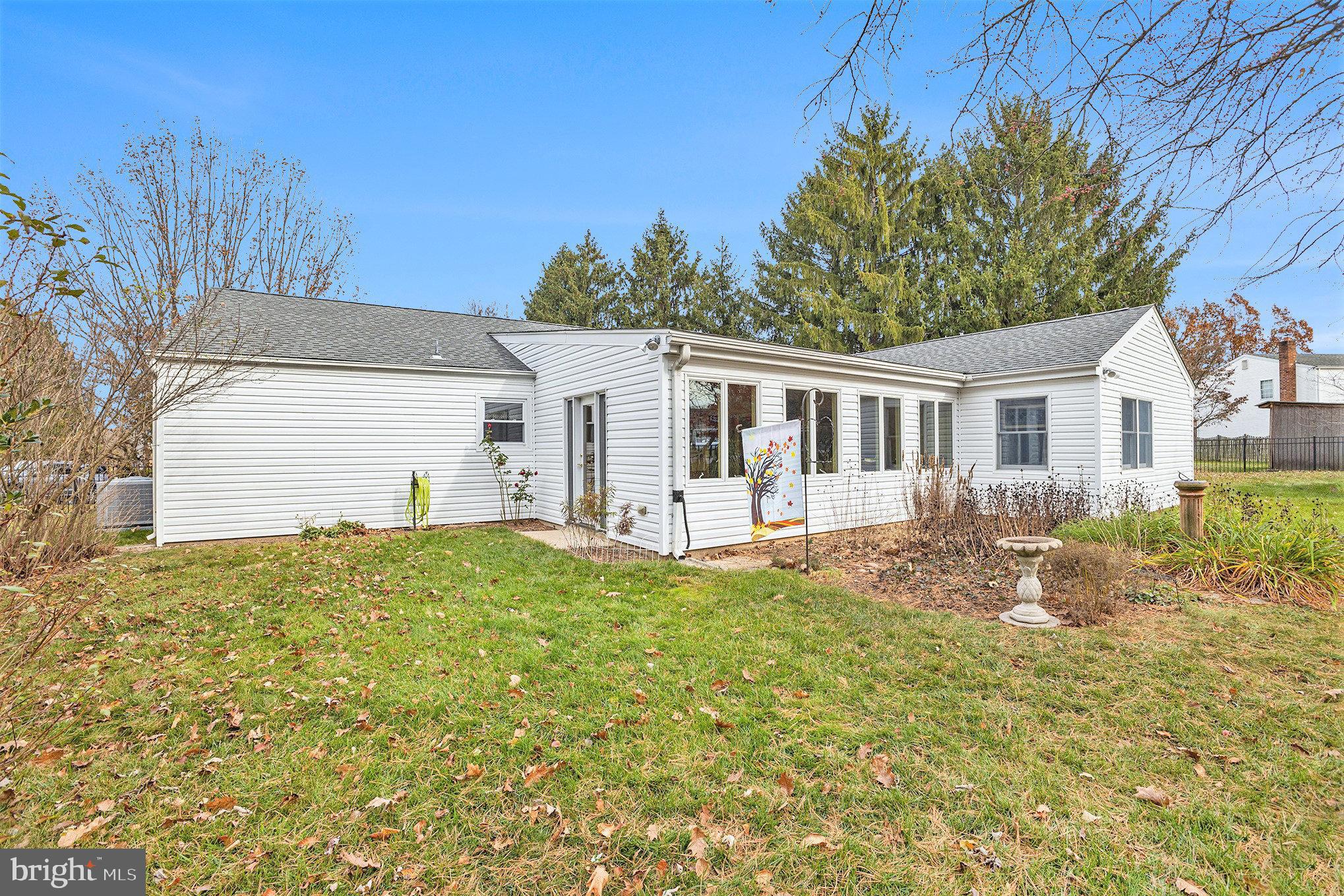 KIMBERLY KNOLL - Residential