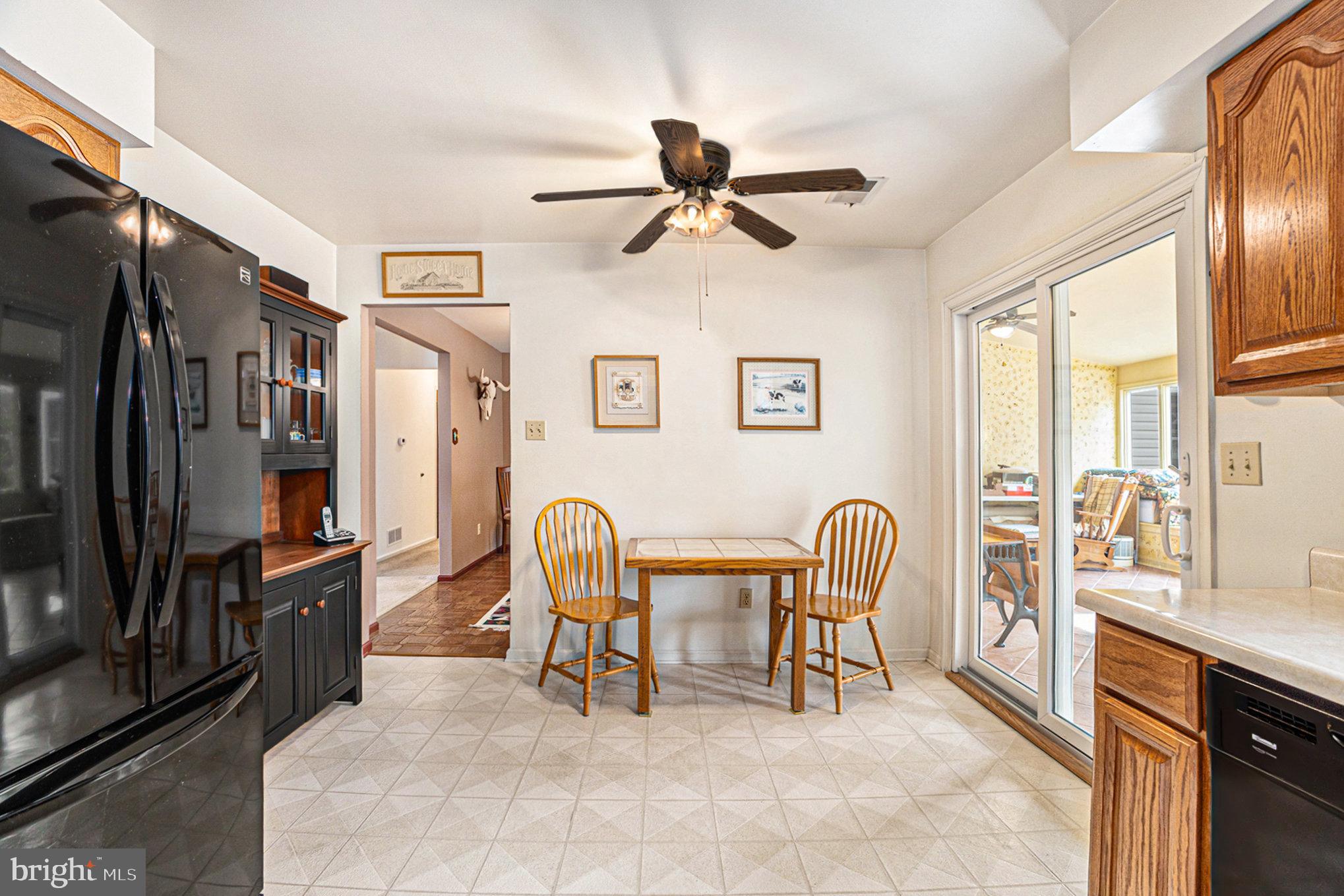 KIMBERLY KNOLL - Residential