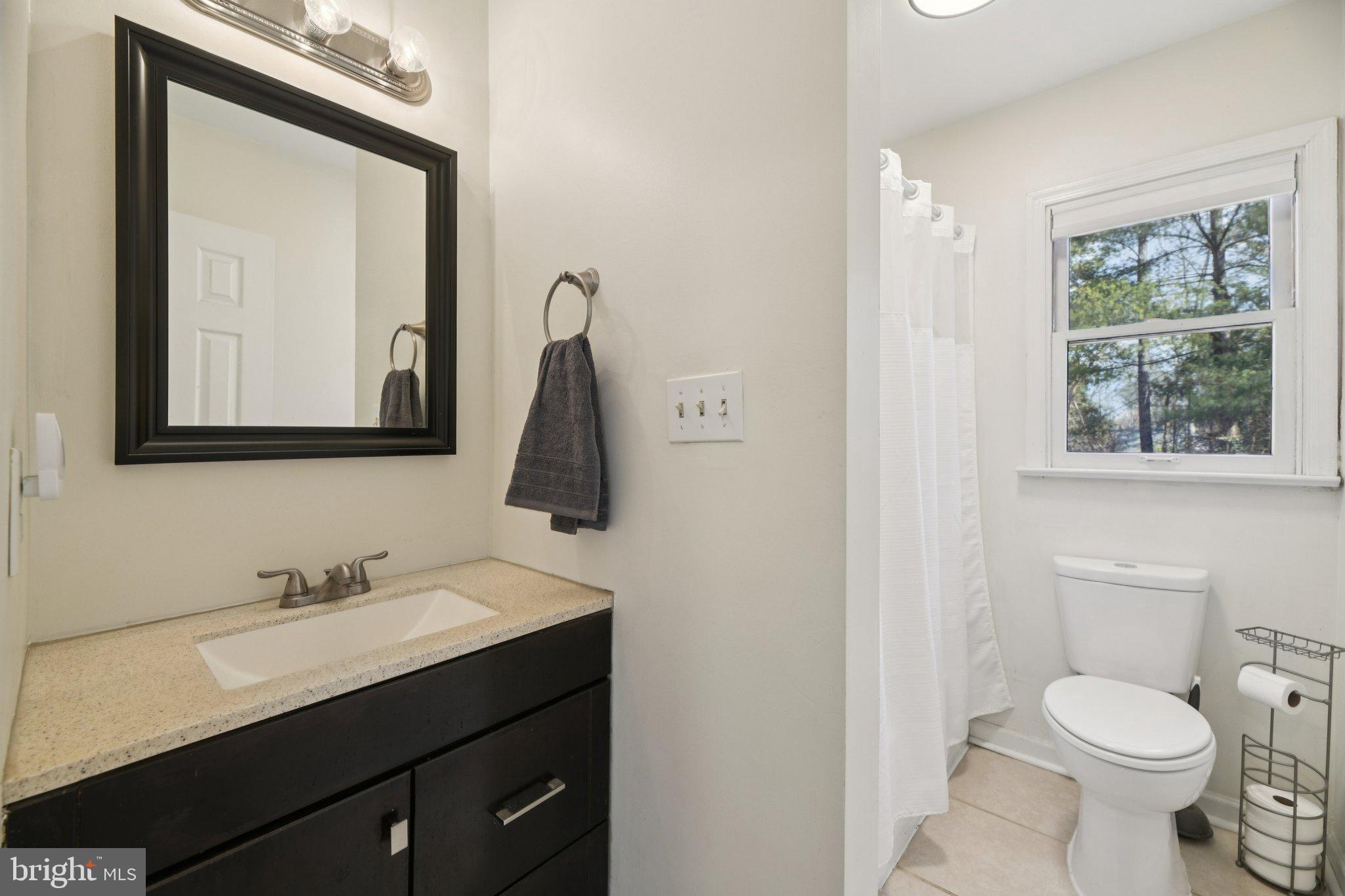 LAKE CAROLINE - Residential