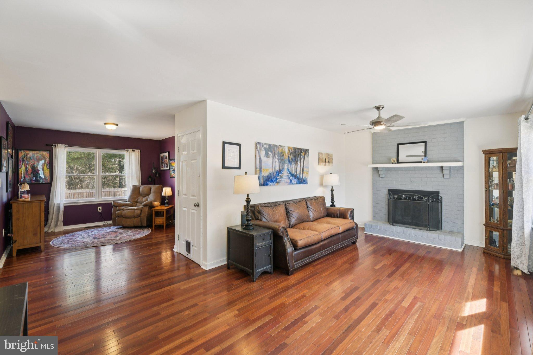 LAKE CAROLINE - Residential