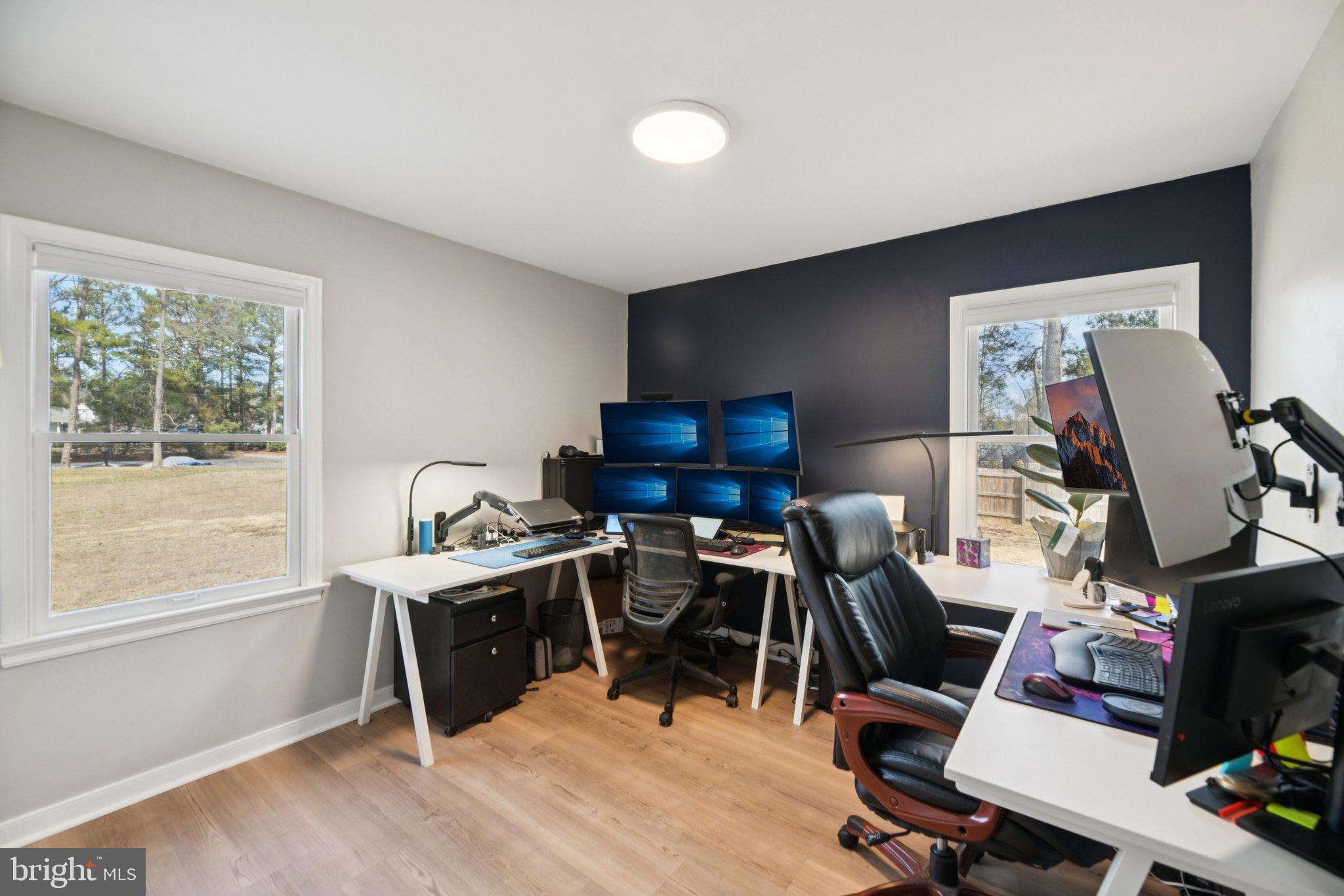 LAKE CAROLINE - Residential