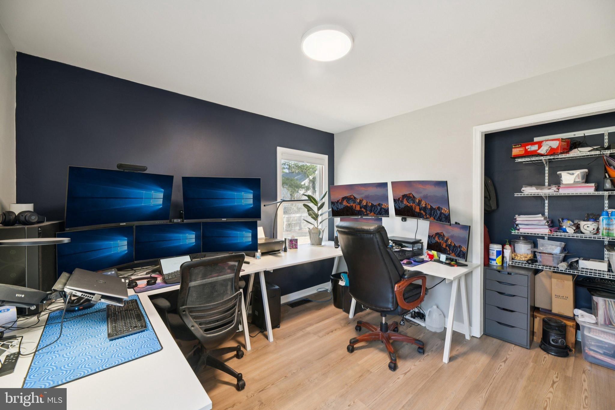 LAKE CAROLINE - Residential