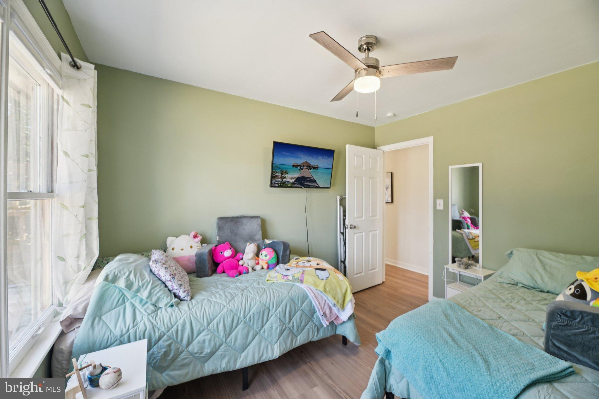 LAKE CAROLINE - Residential