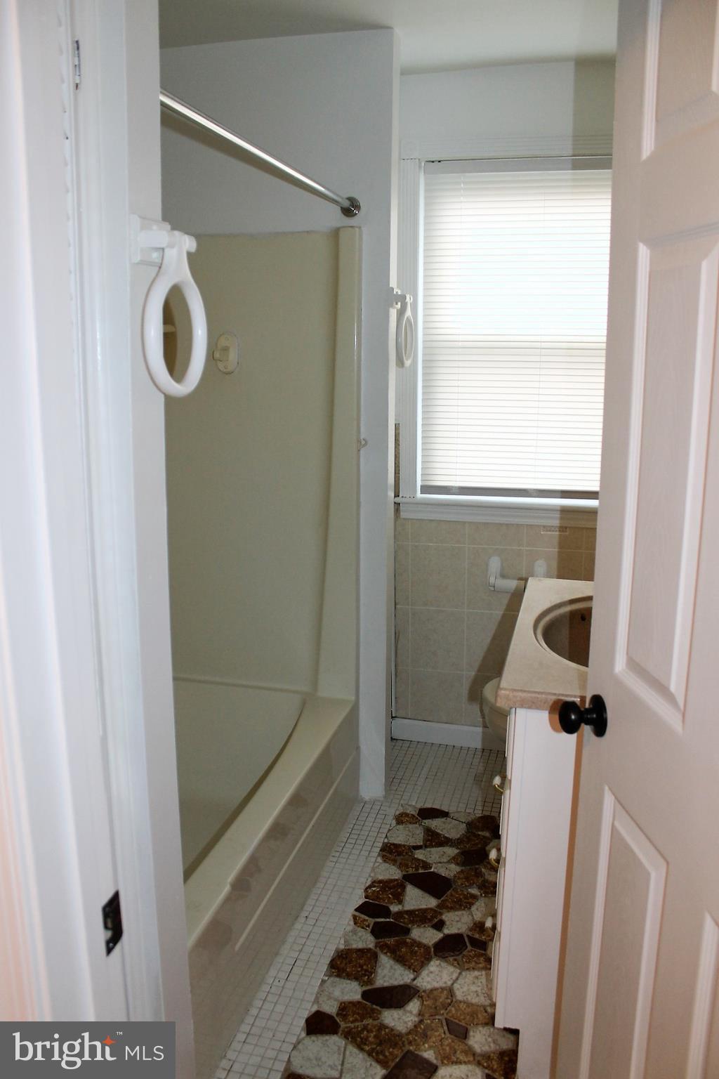 BROOKLYN PARK - Residential Lease