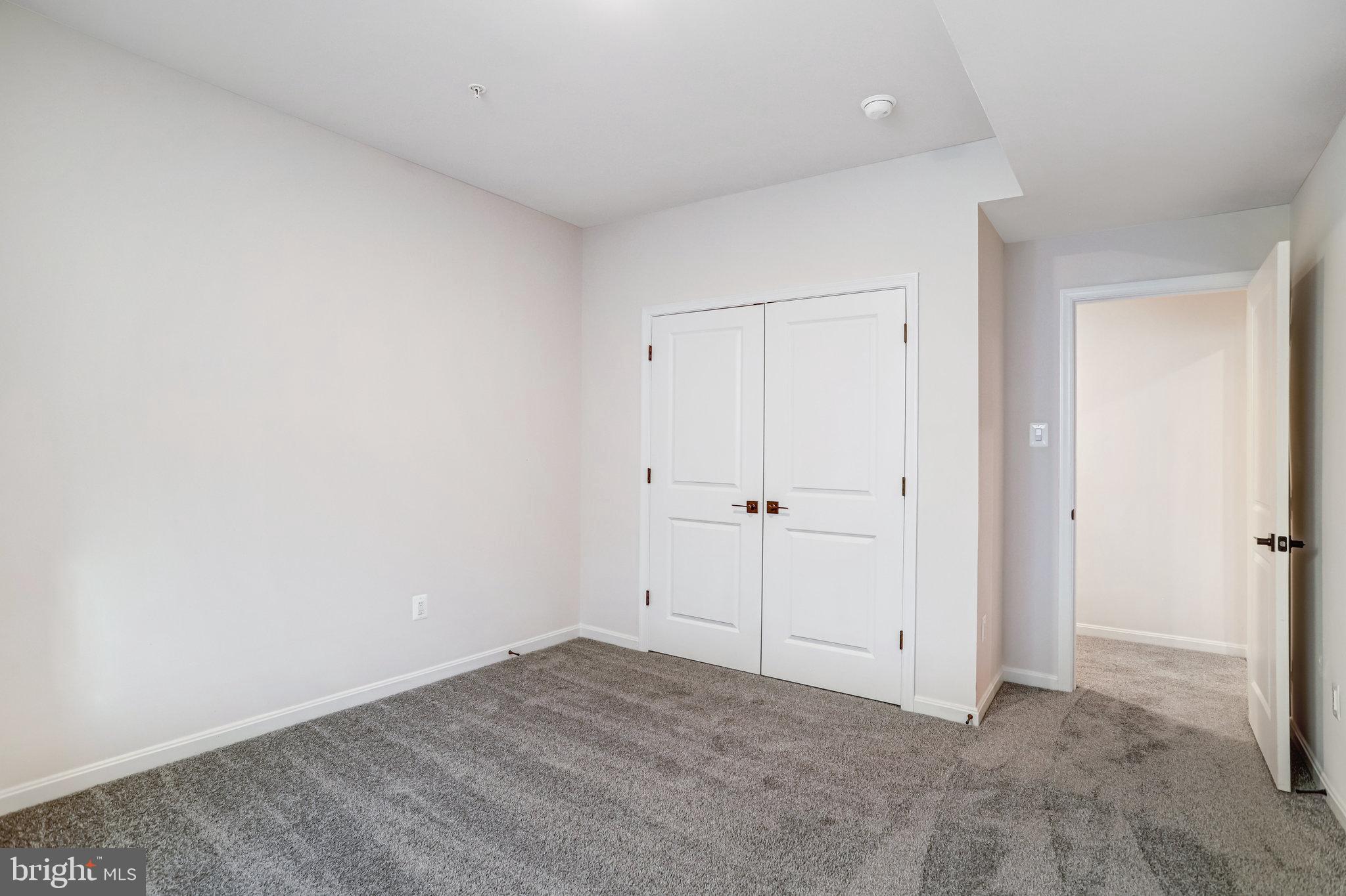 ROBERTS CROSSING - Residential