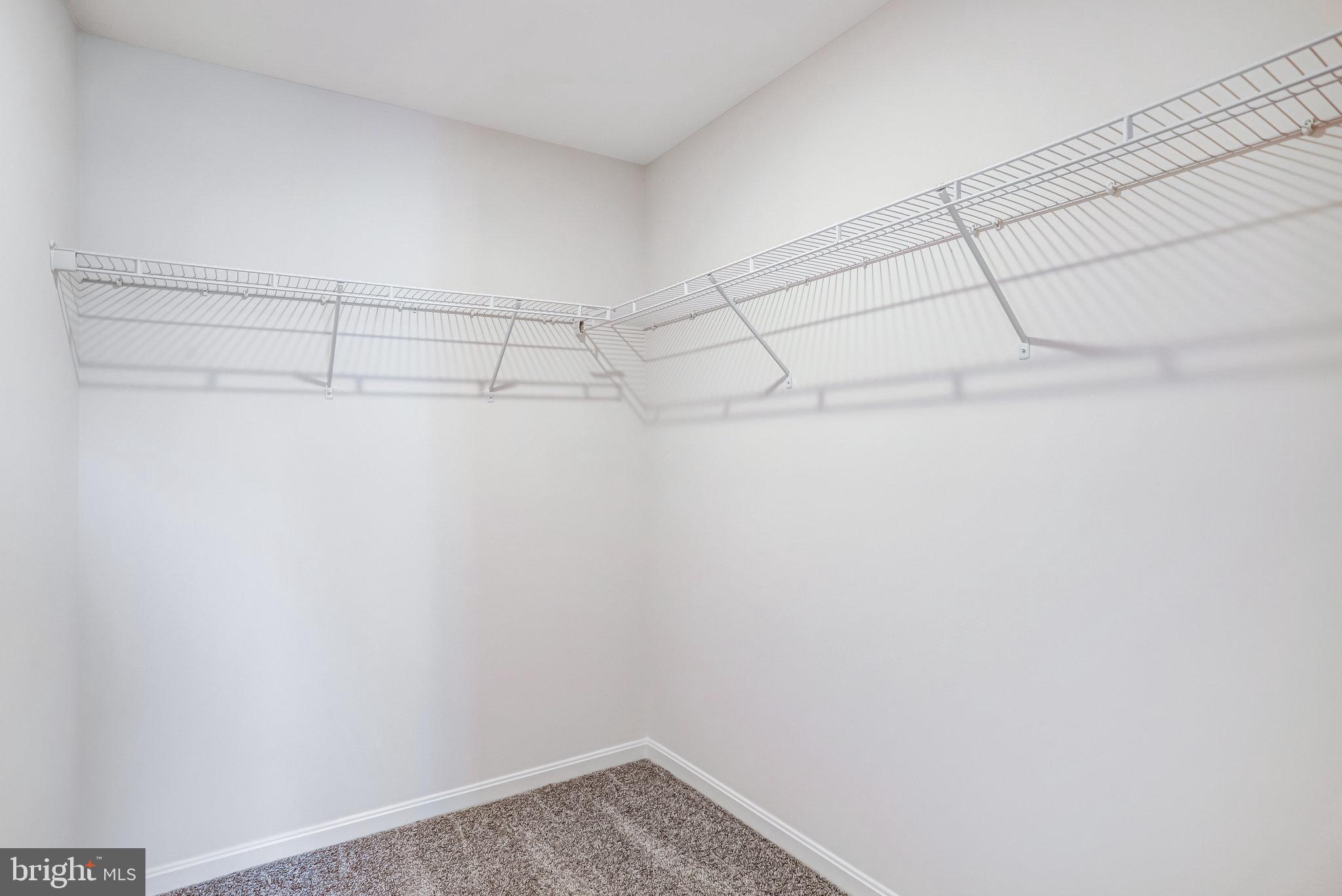 ROBERTS CROSSING - Residential