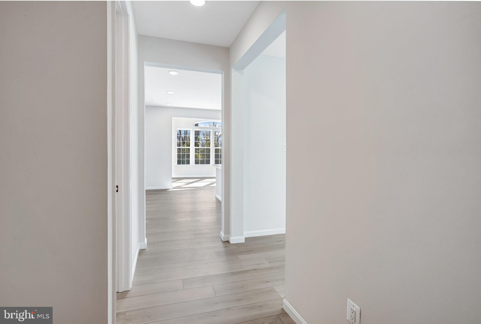 ROBERTS CROSSING - Residential