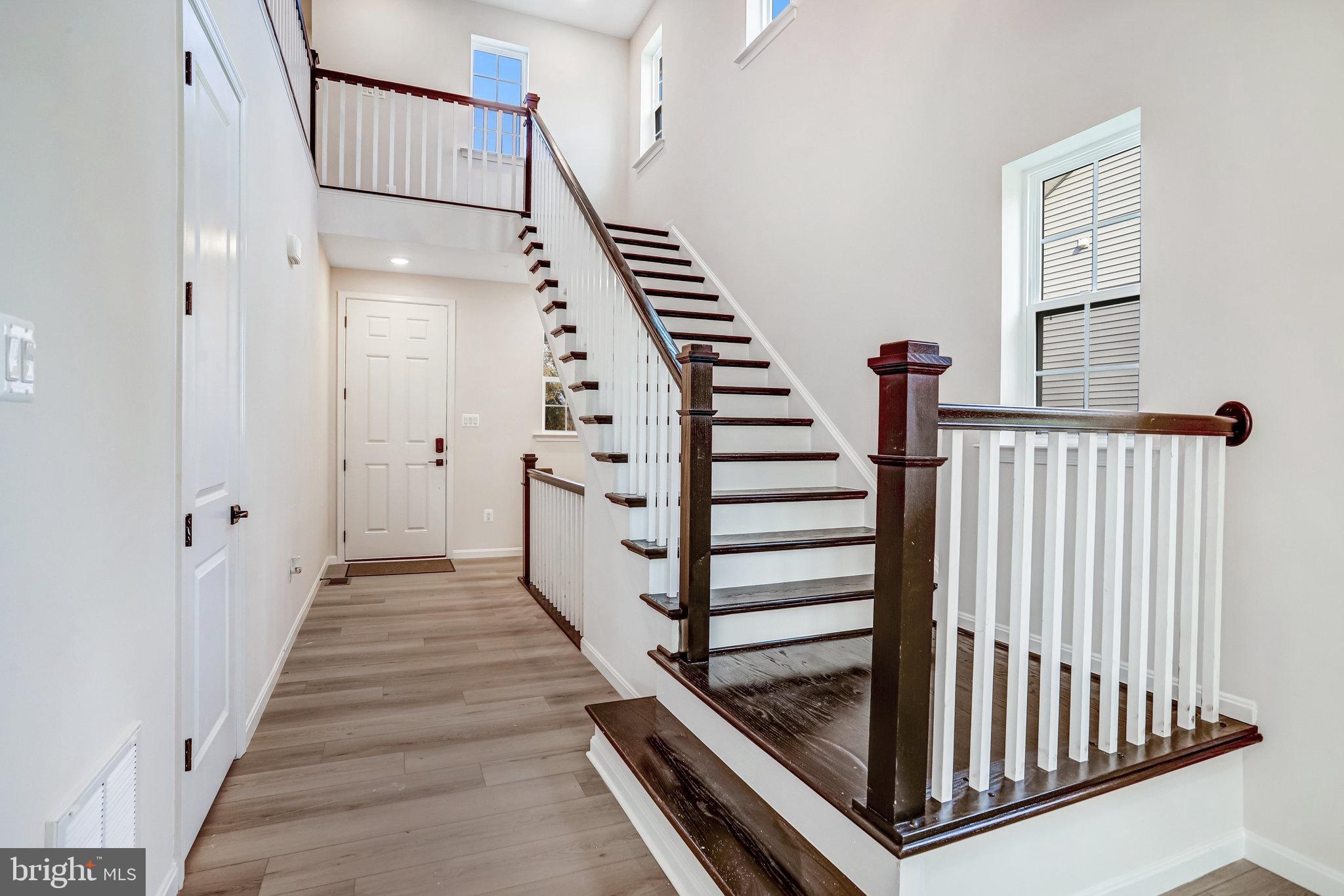 ROBERTS CROSSING - Residential