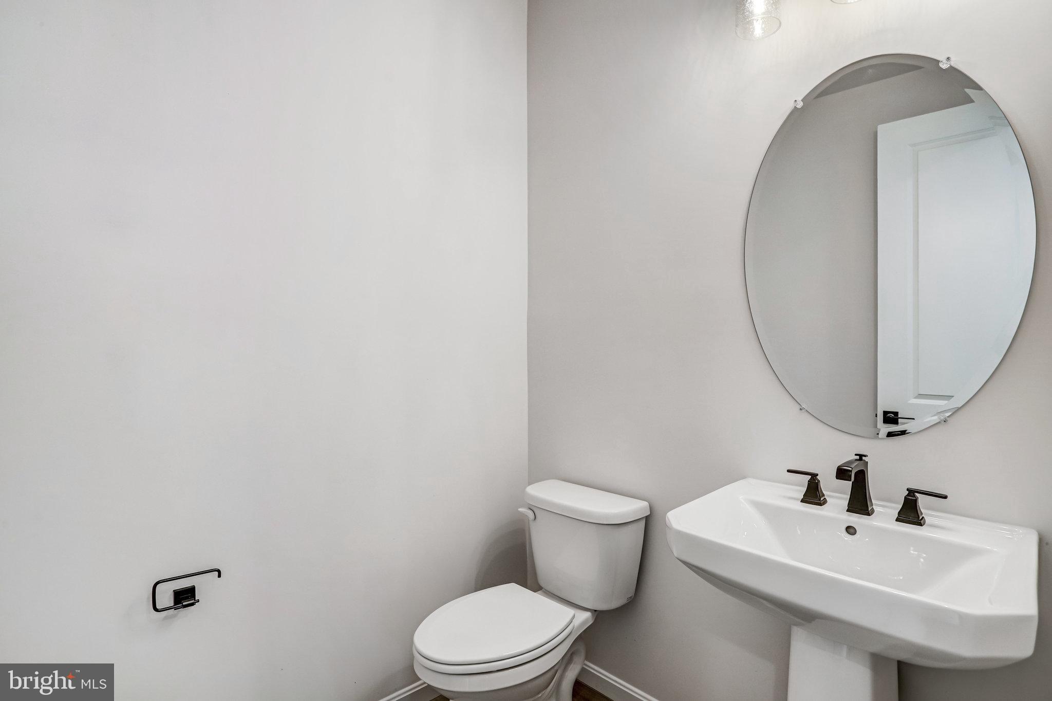 ROBERTS CROSSING - Residential