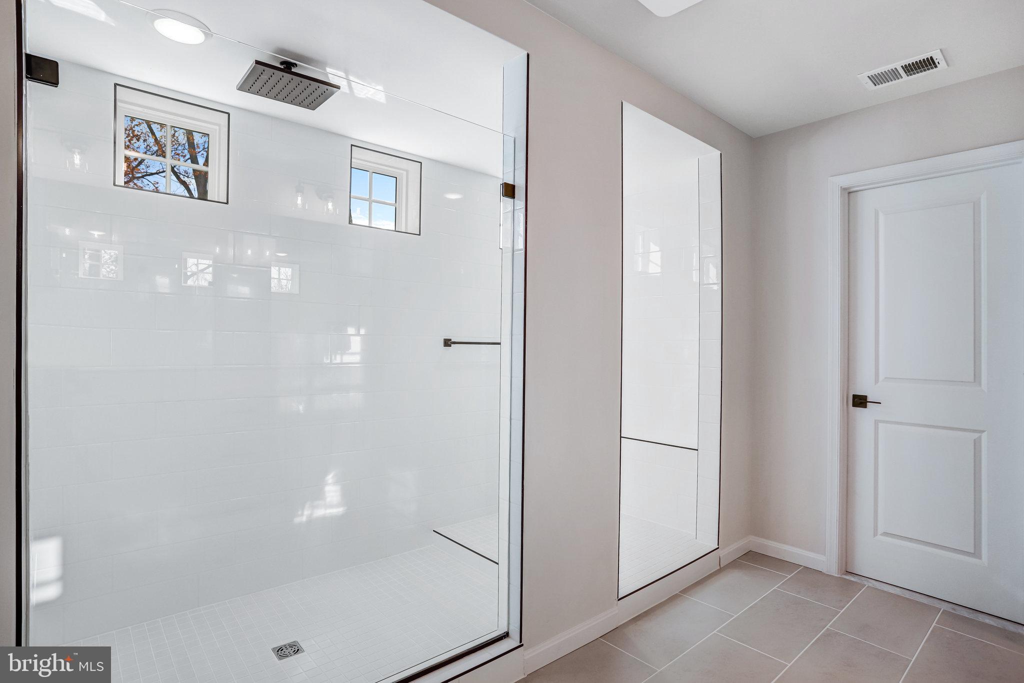 ROBERTS CROSSING - Residential