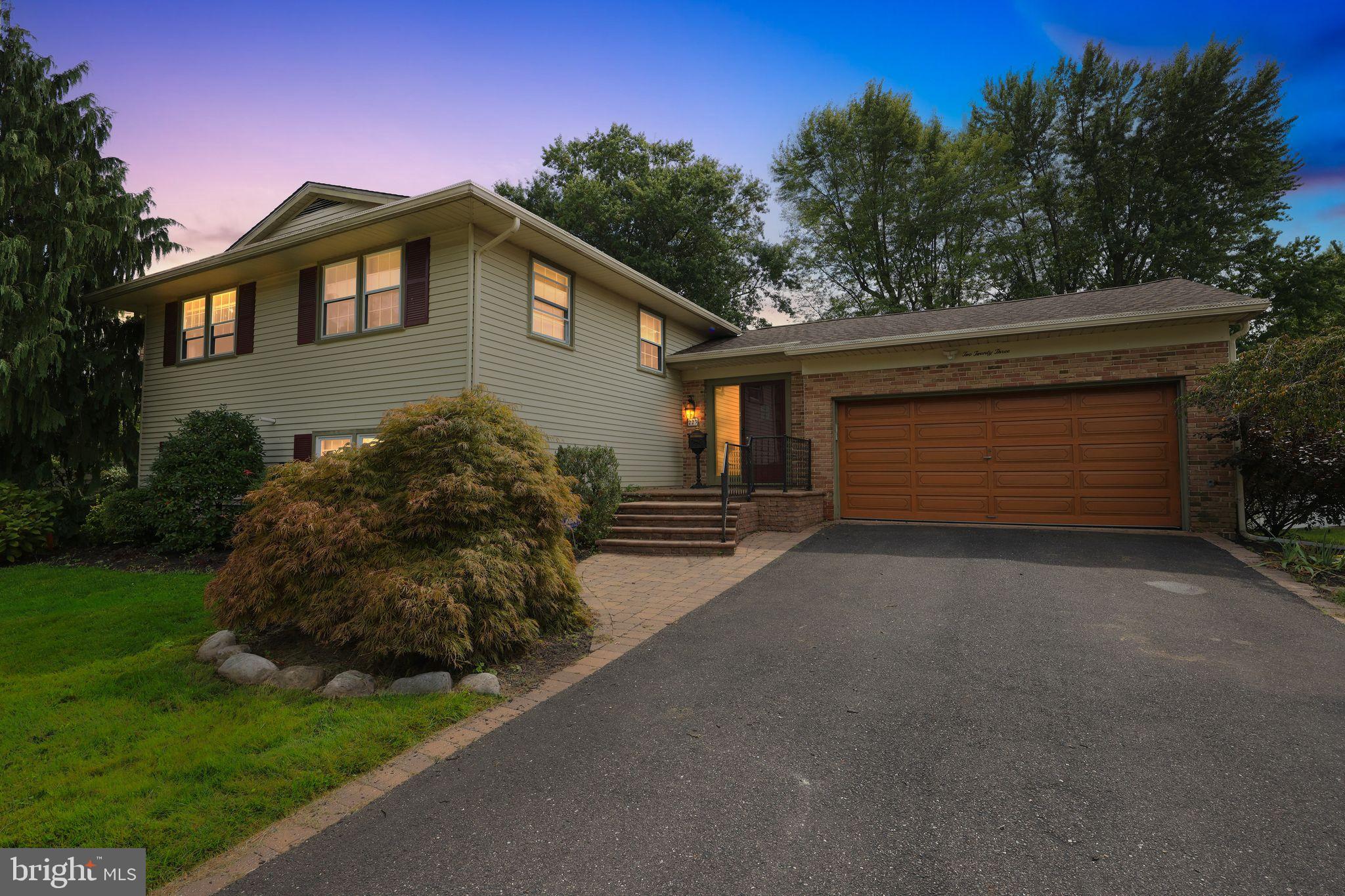223 ST DAVID DRIVE