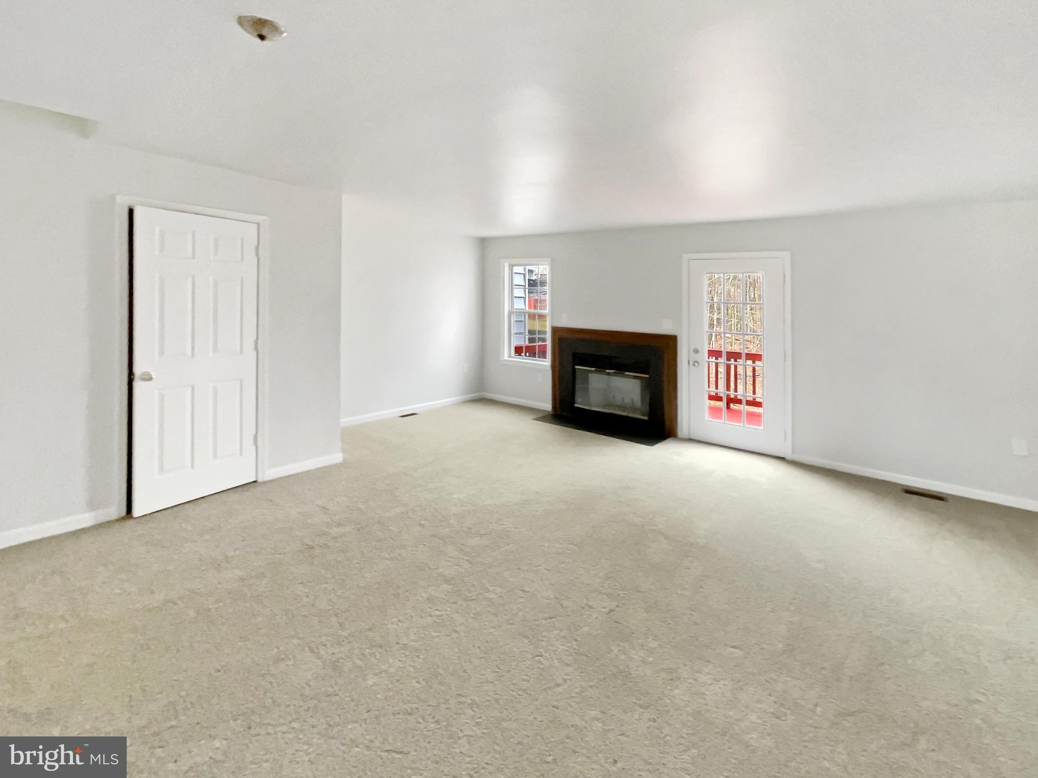 MONTCLAIR - Residential