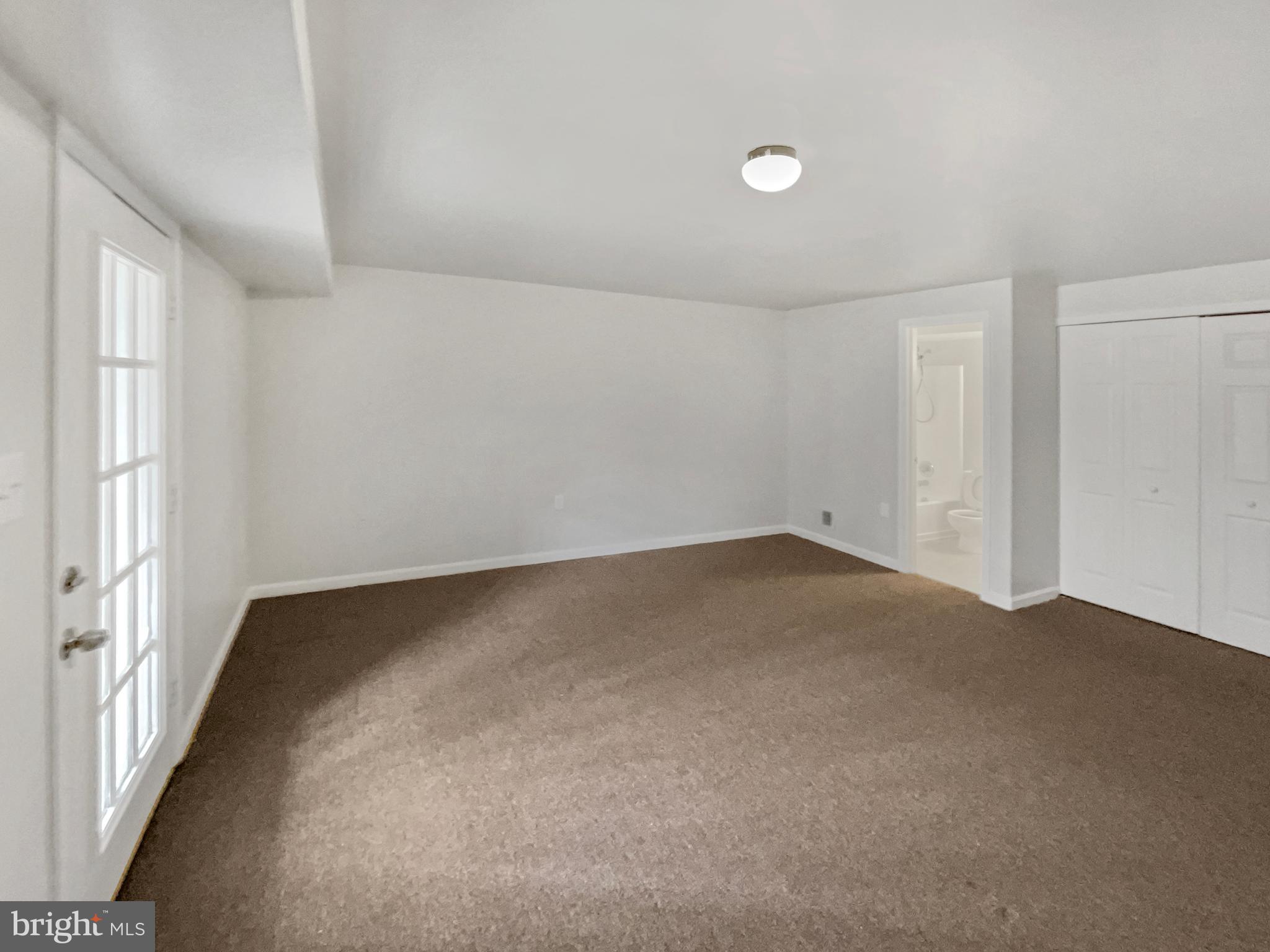 MONTCLAIR - Residential