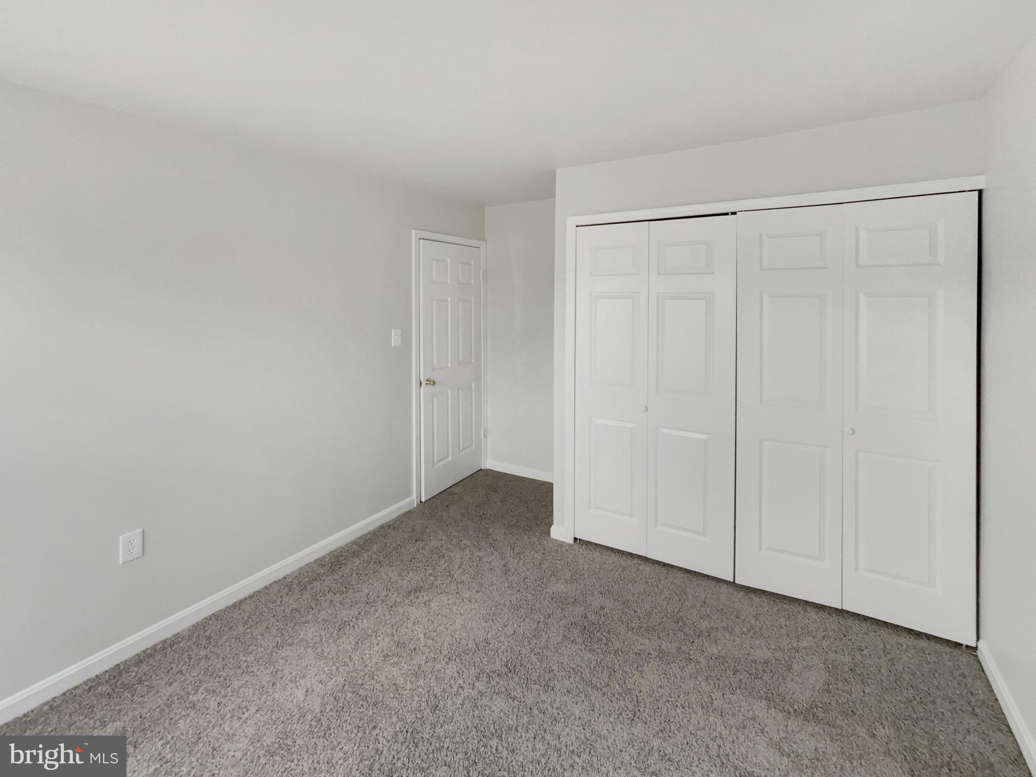 MONTCLAIR - Residential