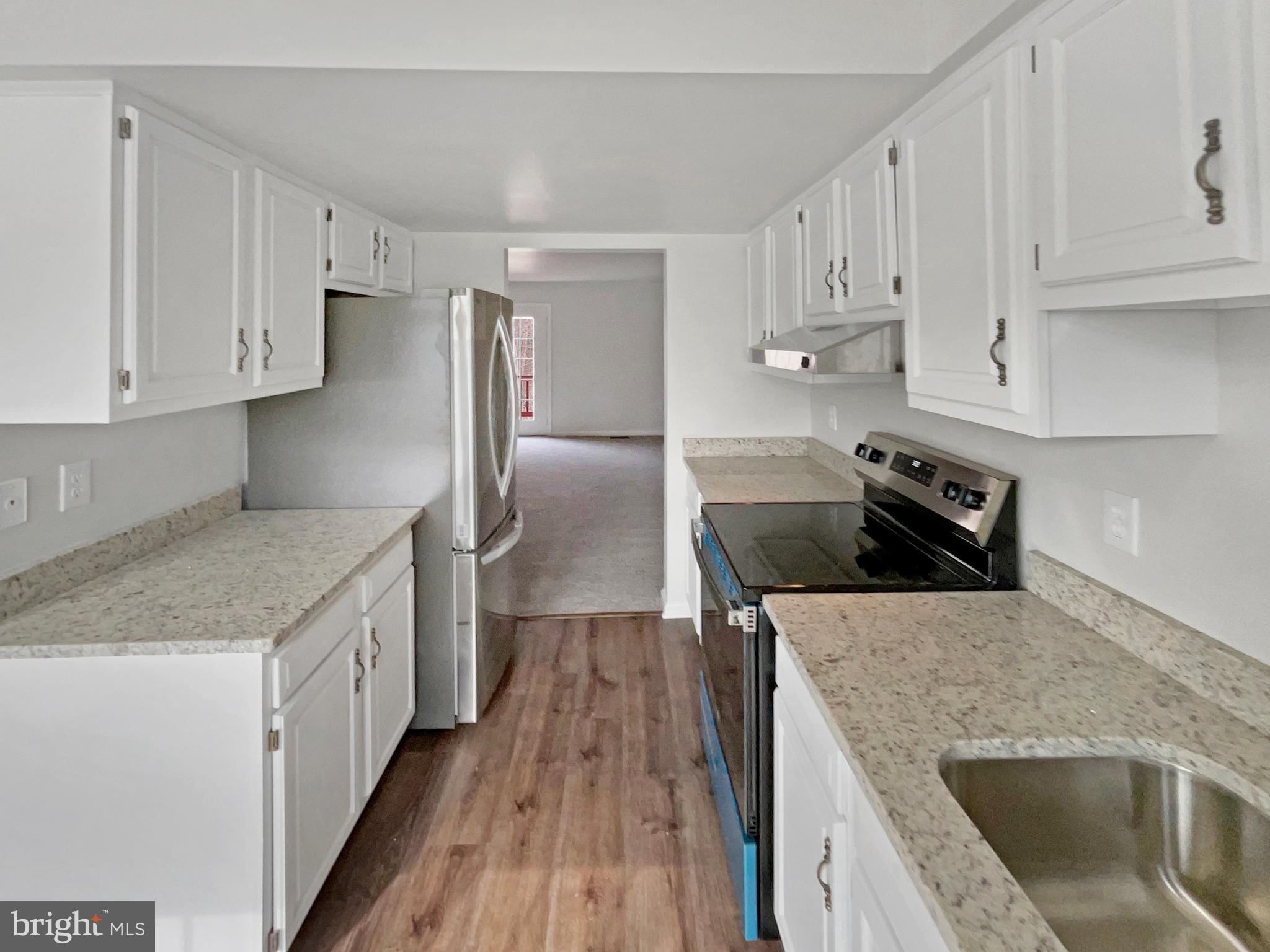 MONTCLAIR - Residential