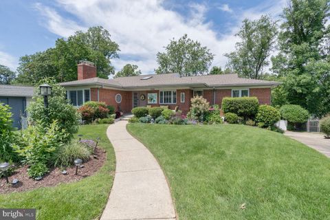 Photo of 3305 Shirley Lane, CHEVY CHASE, MD 20815 (MLS # MDMC2178208)