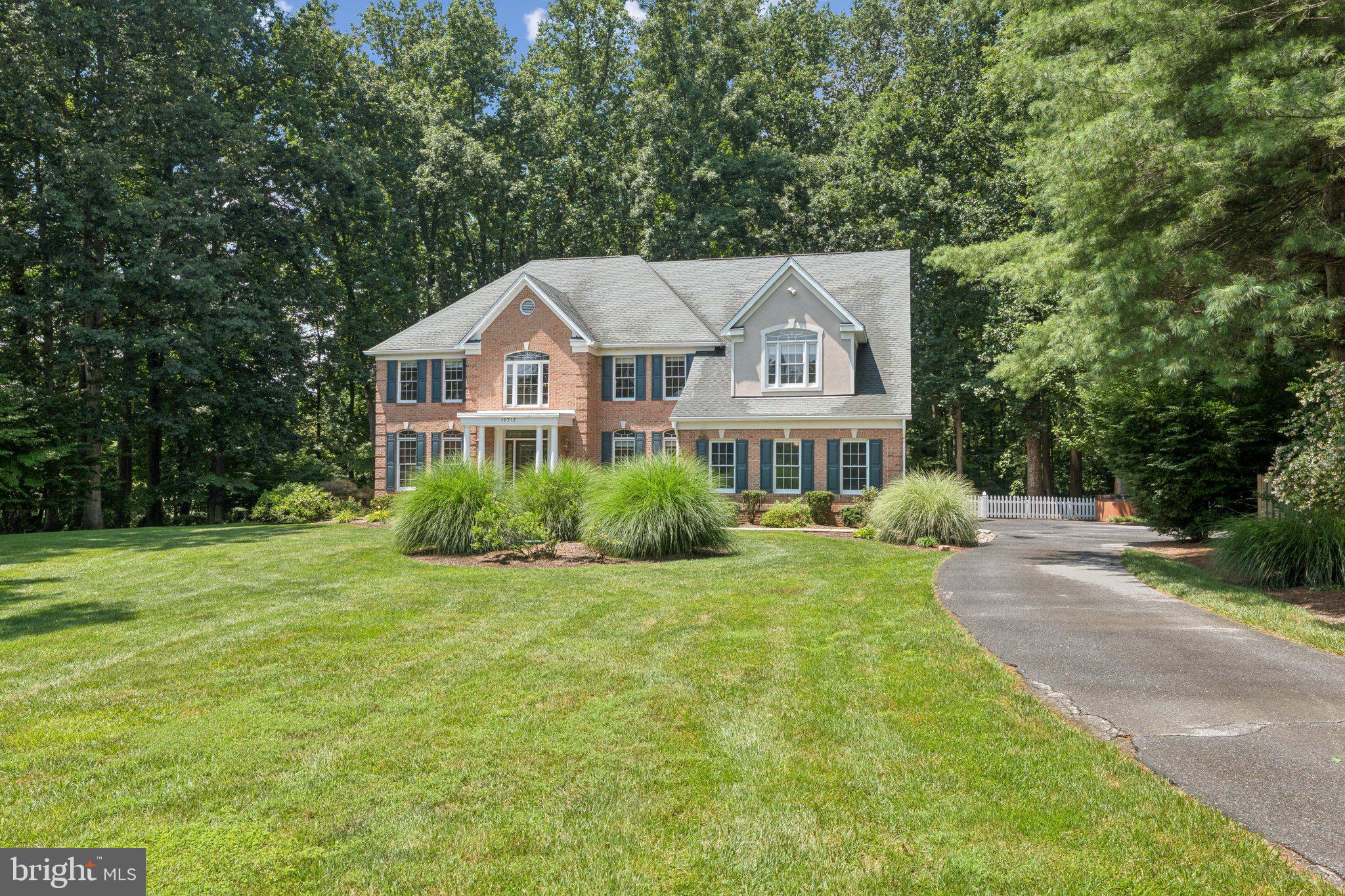 SPRING LAWN FARM - Residential