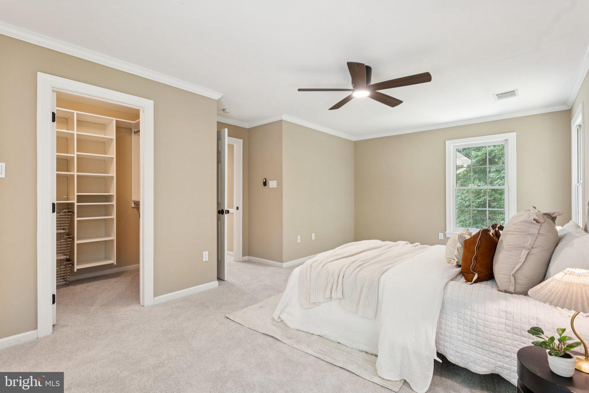 SPRING LAWN FARM - Residential