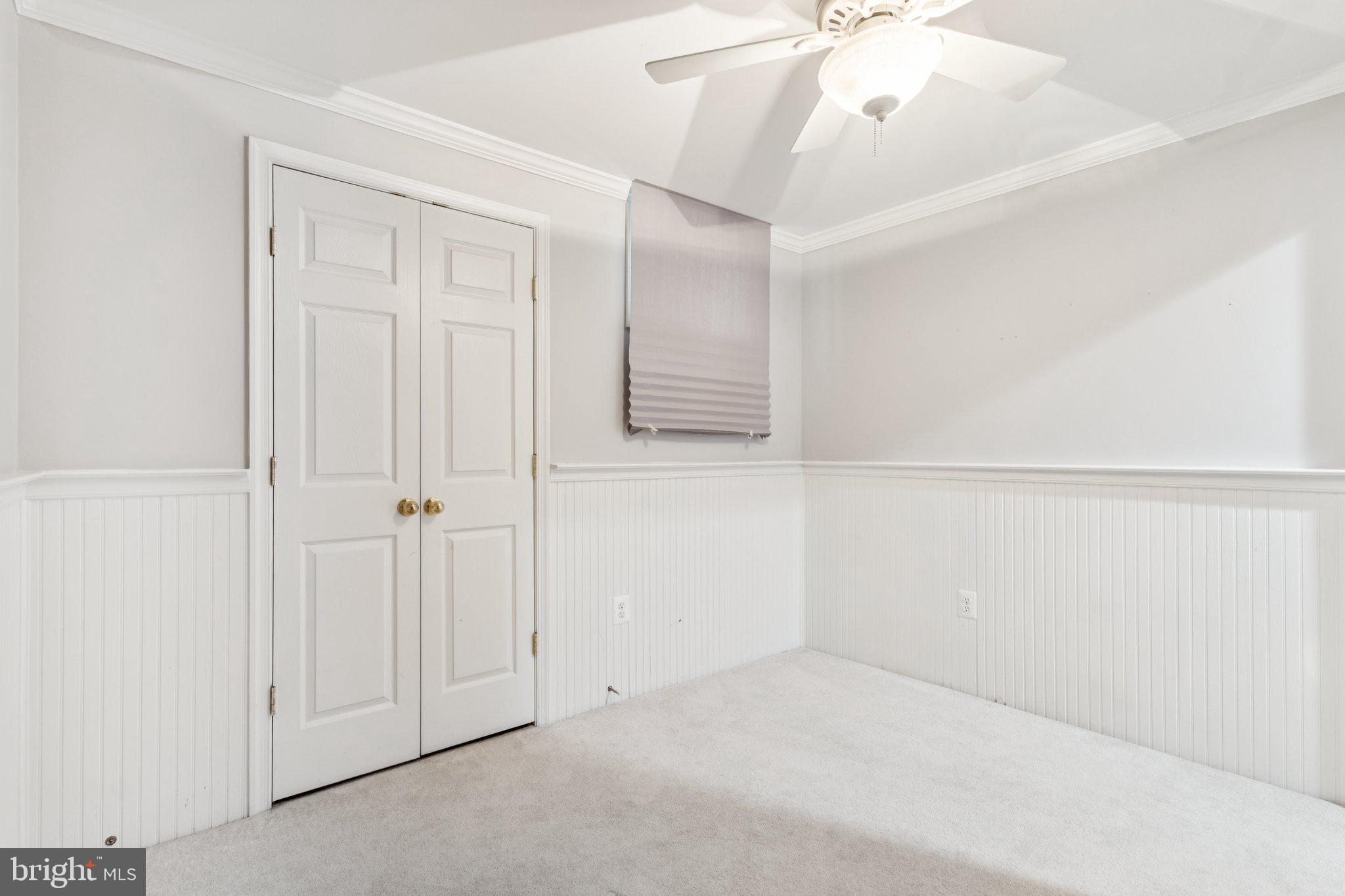 SPRING LAWN FARM - Residential