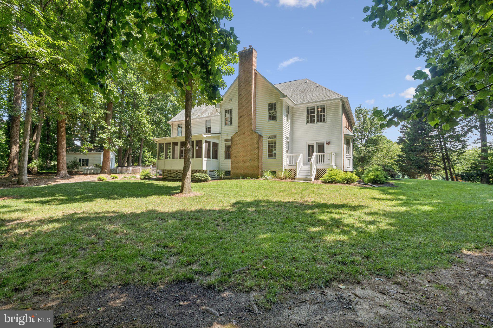 SPRING LAWN FARM - Residential