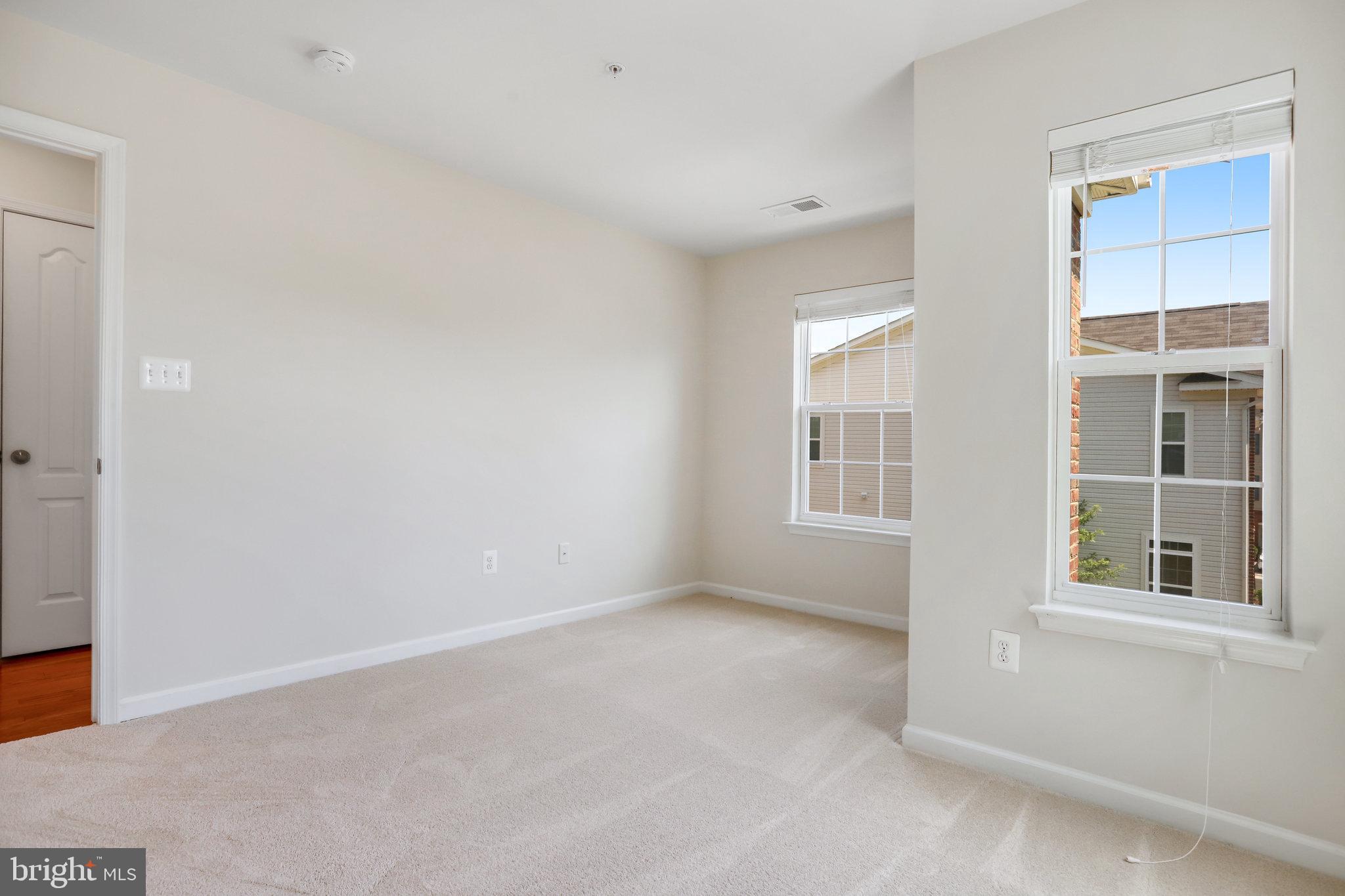 GATEWAY COMMONS - Residential