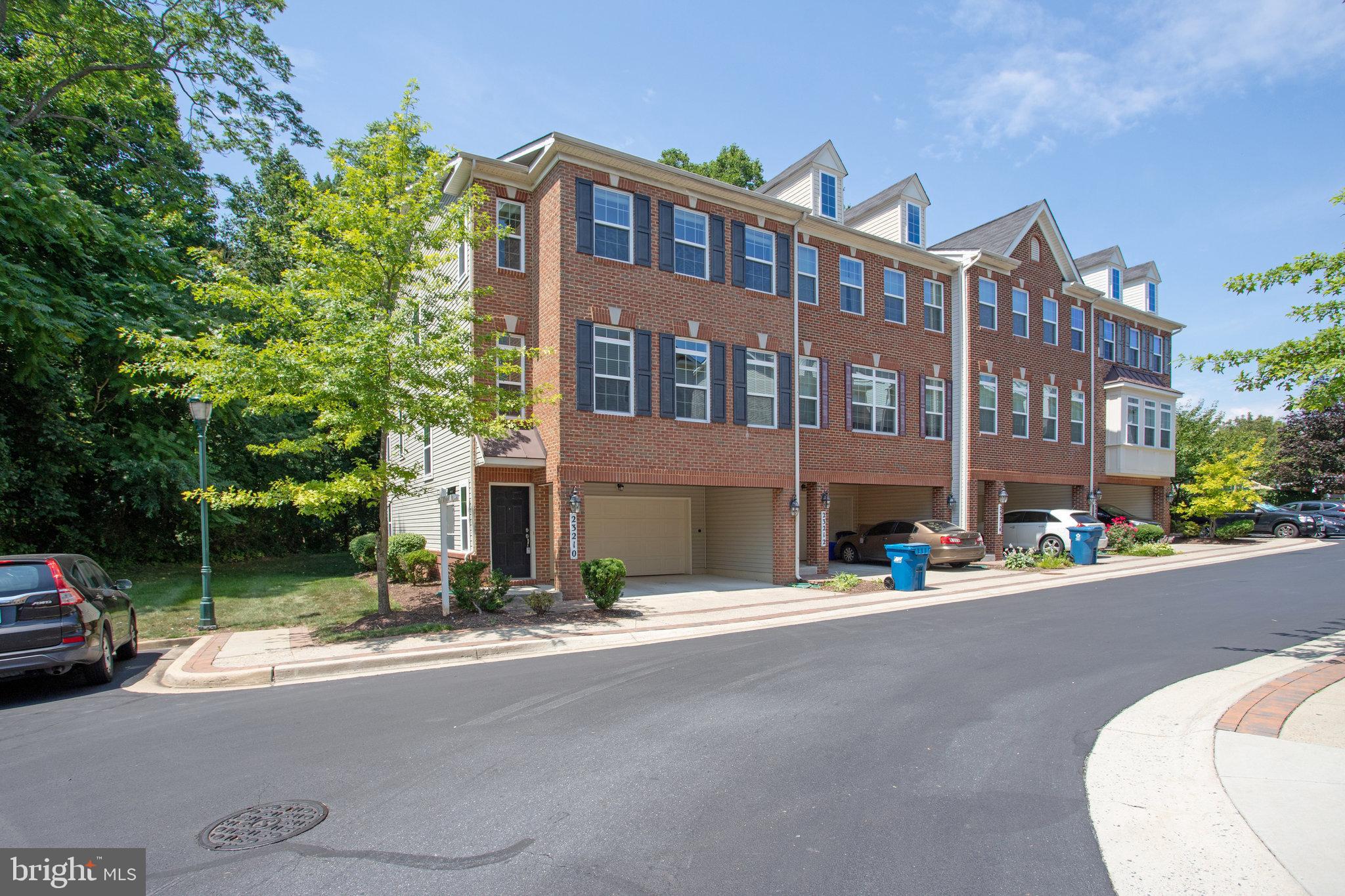 GATEWAY COMMONS - Residential