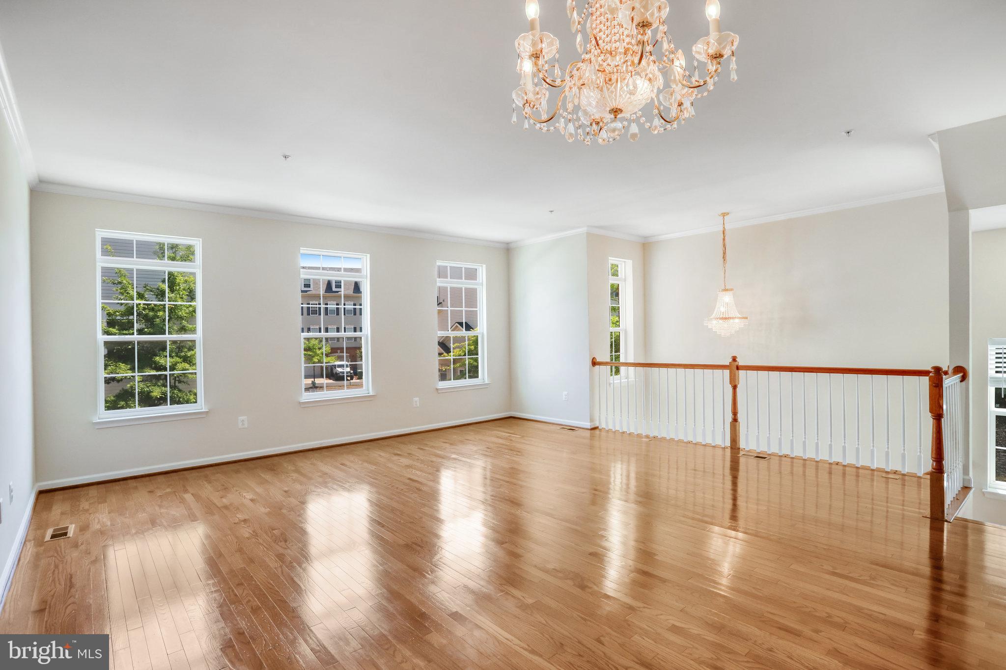 GATEWAY COMMONS - Residential