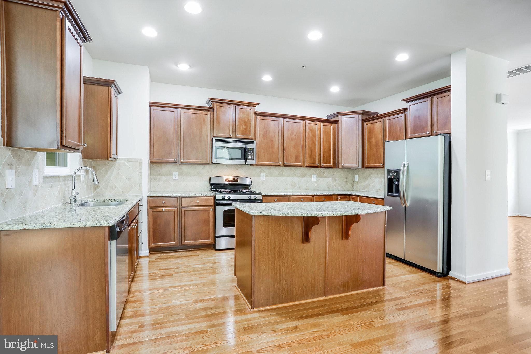 GATEWAY COMMONS - Residential